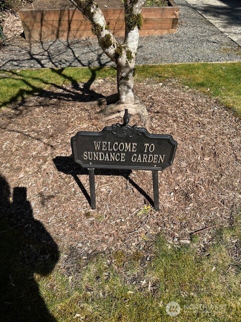 Guest parking located throughout the complex.