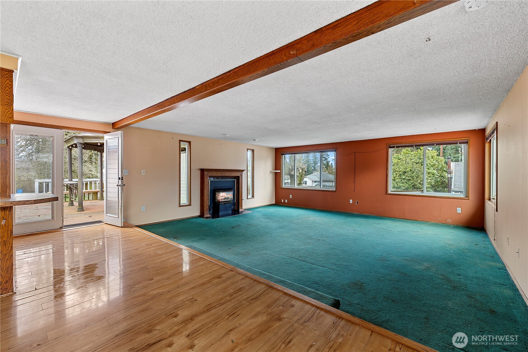 Light, bright open living area.