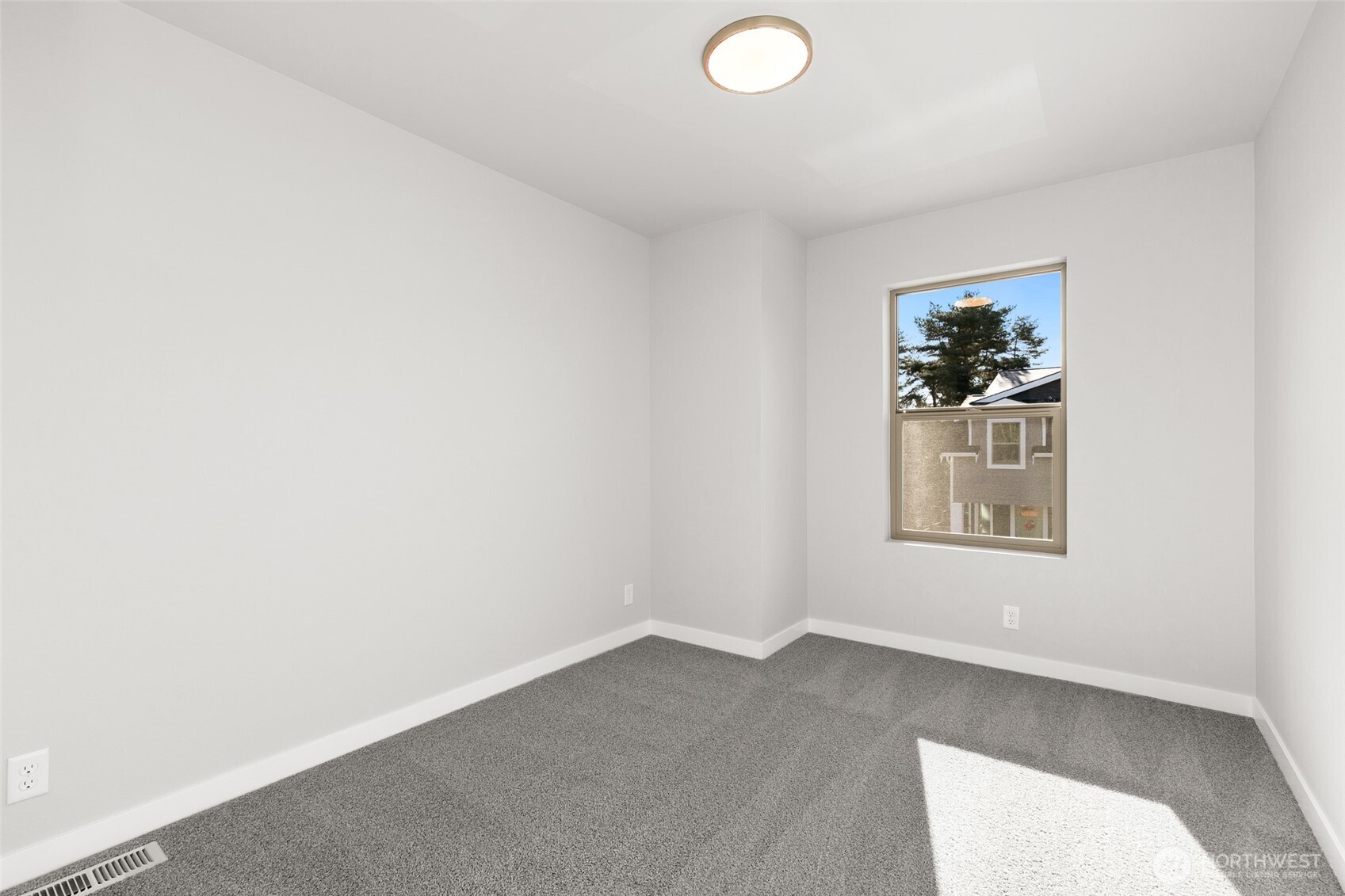 All photos are for representational purposes only. Actual finishes and colors will vary.