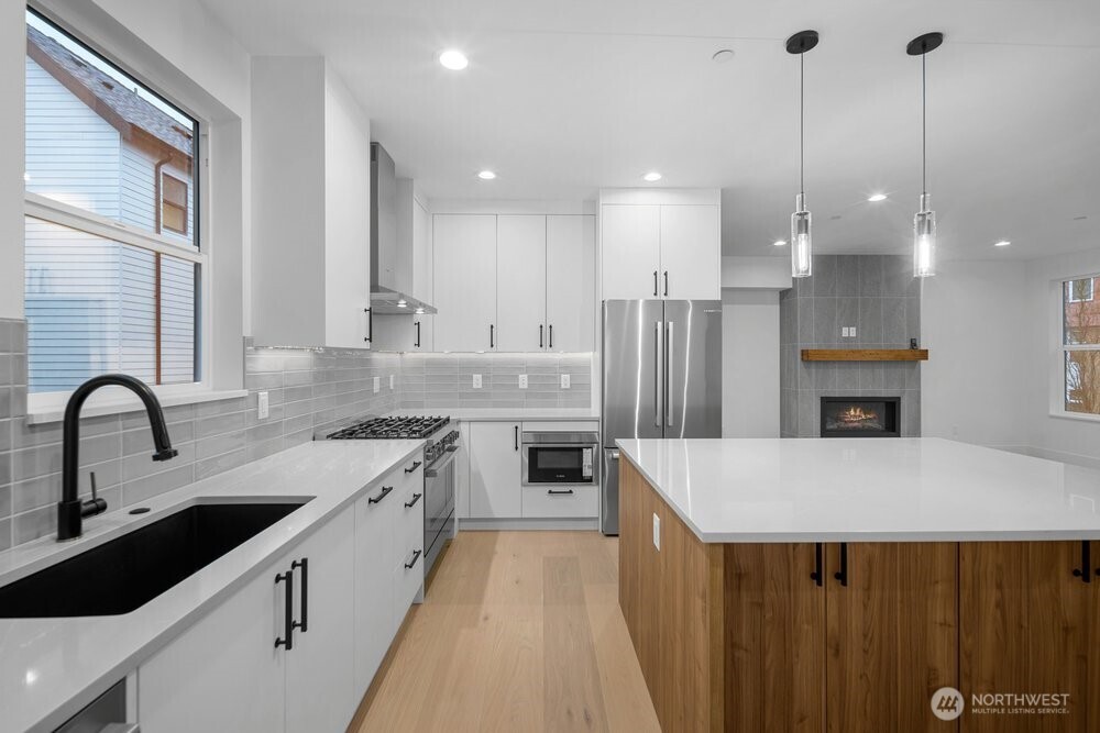 Photos of similar completed home. Subject will home vary.