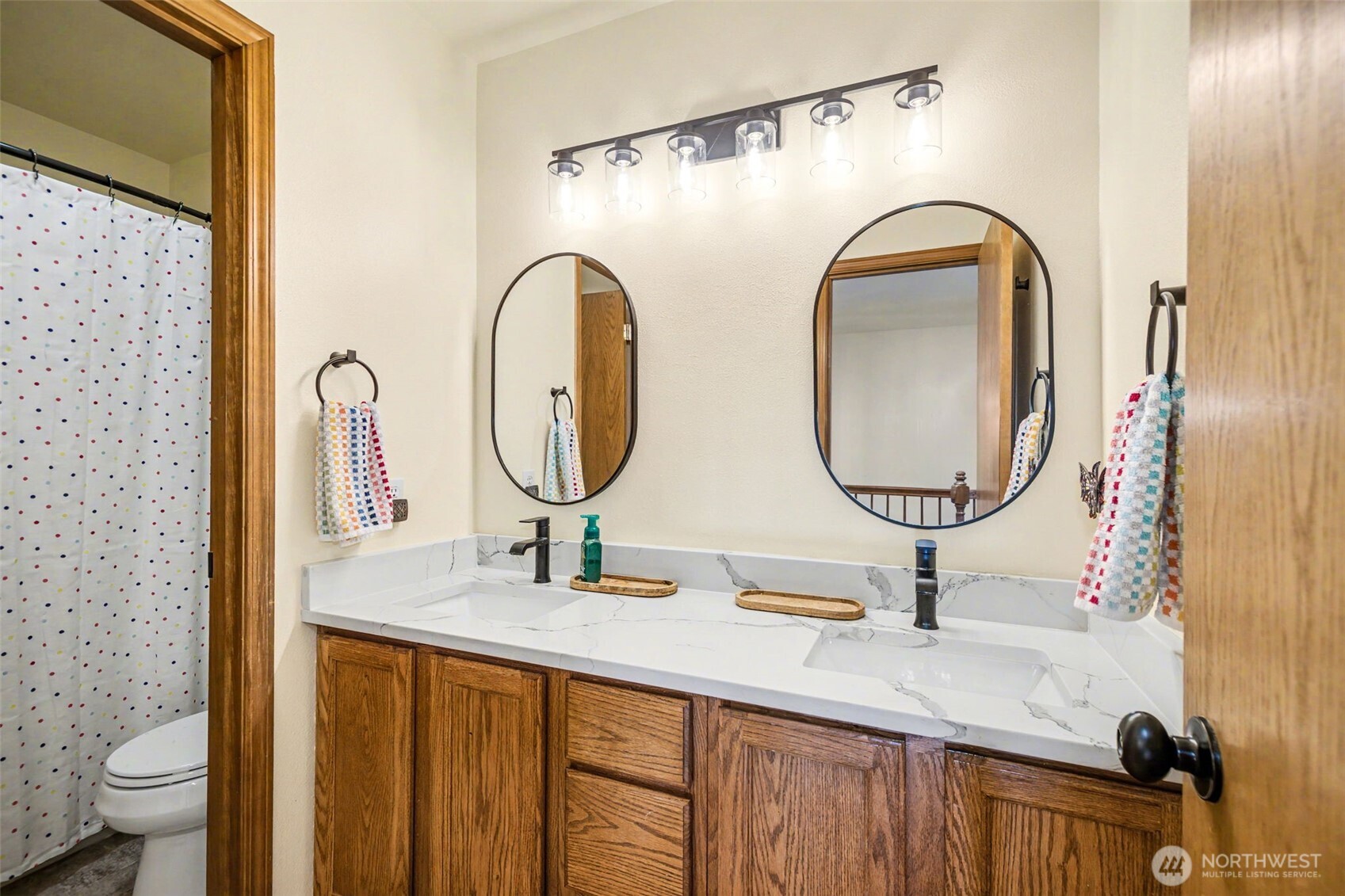 4th upstairs bedroom