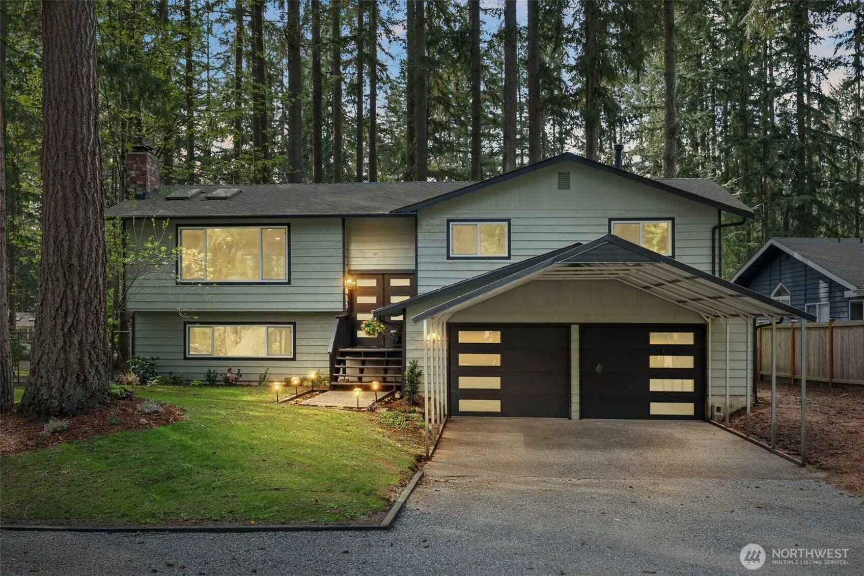 Welcome Home to the Beach Club at Cottage Lake!