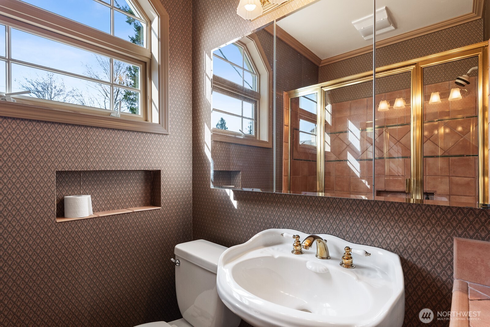 Main level bath with  tile shower