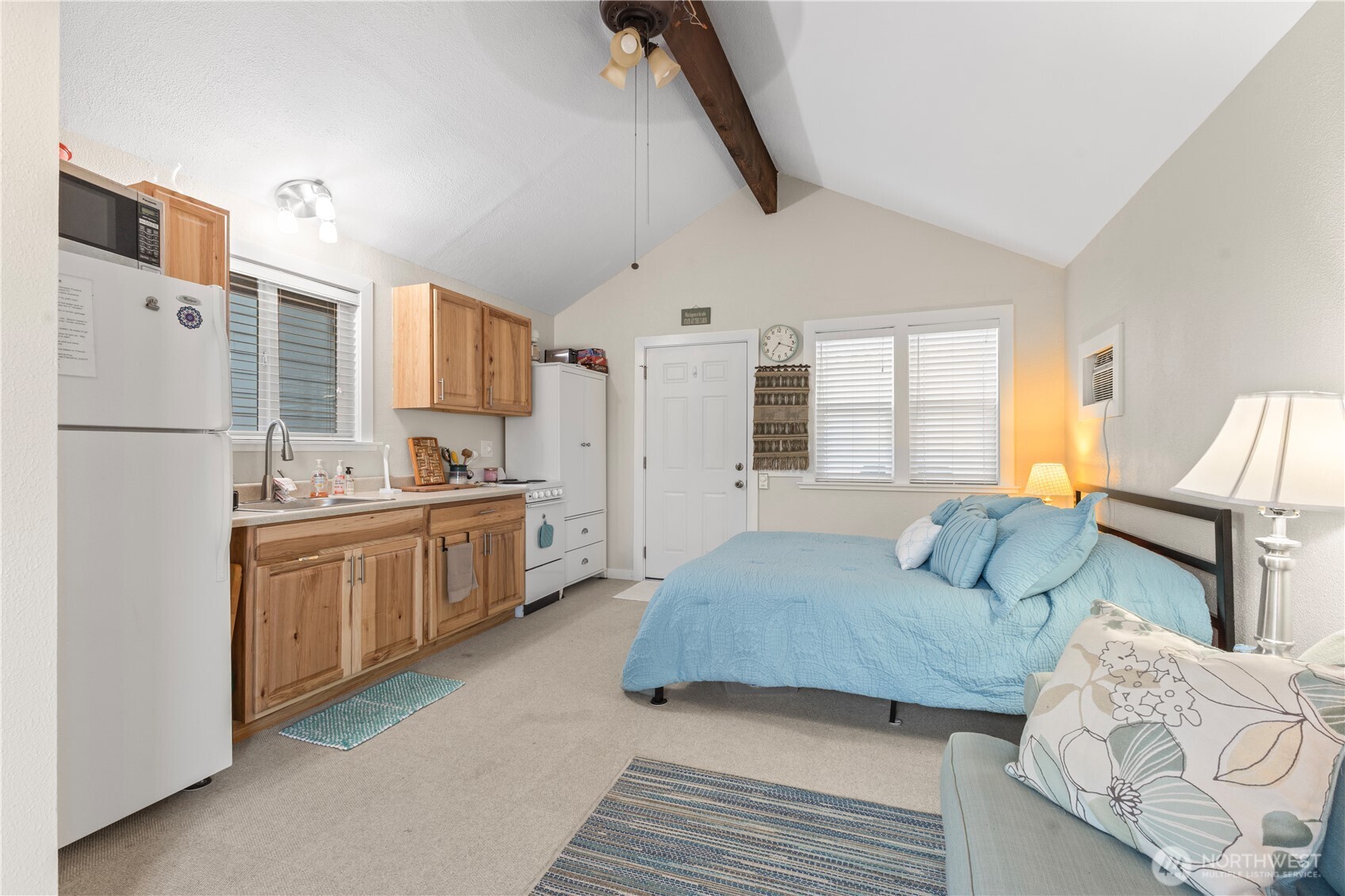 Separate ADU with kitchenette