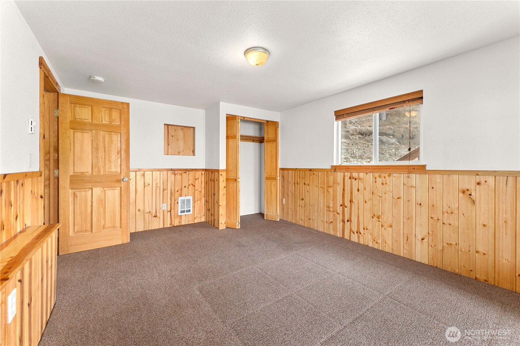 Lower Level Bedroom 2 - View 3