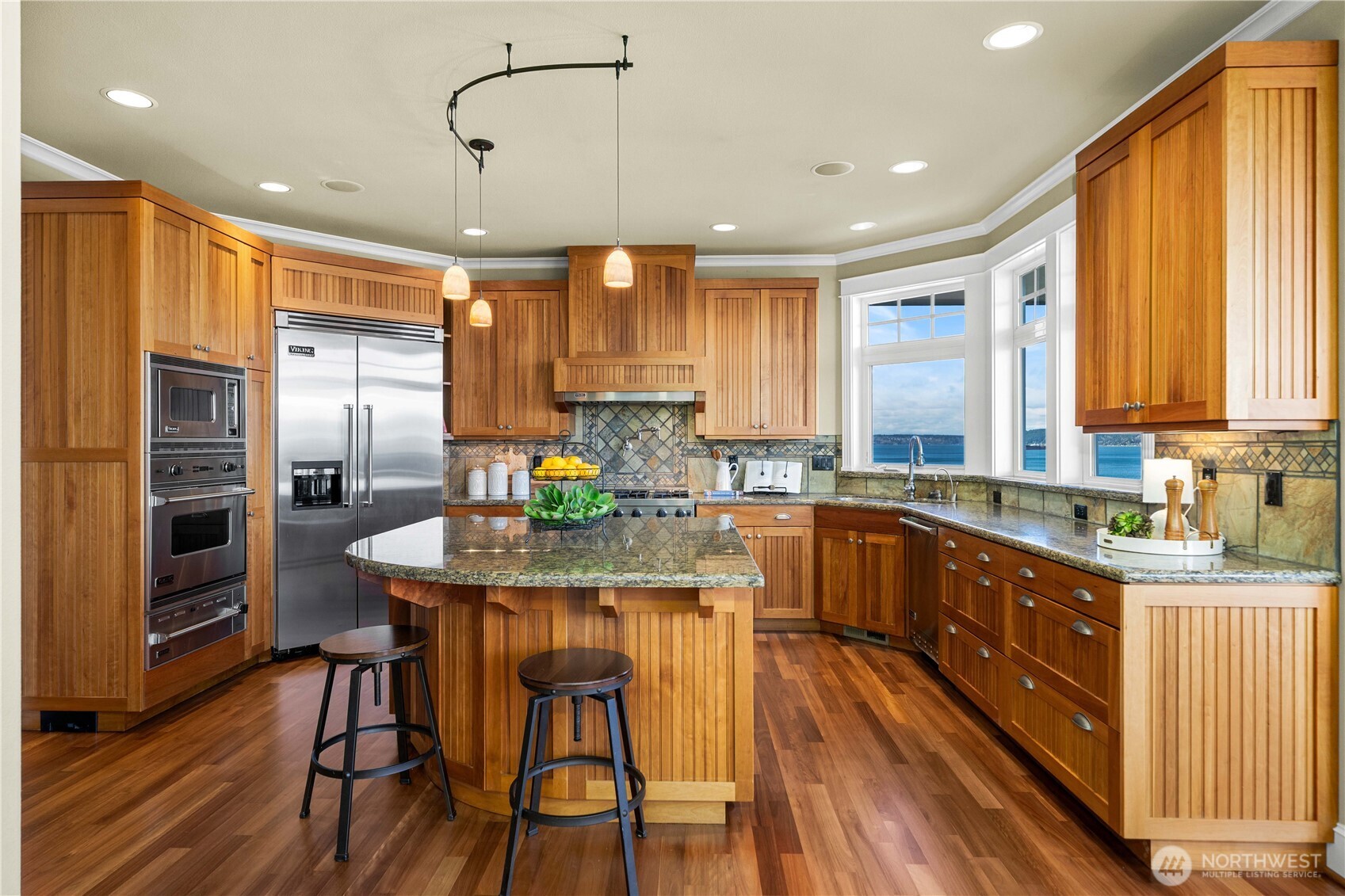 Conversational chef's kitchen on the main floor