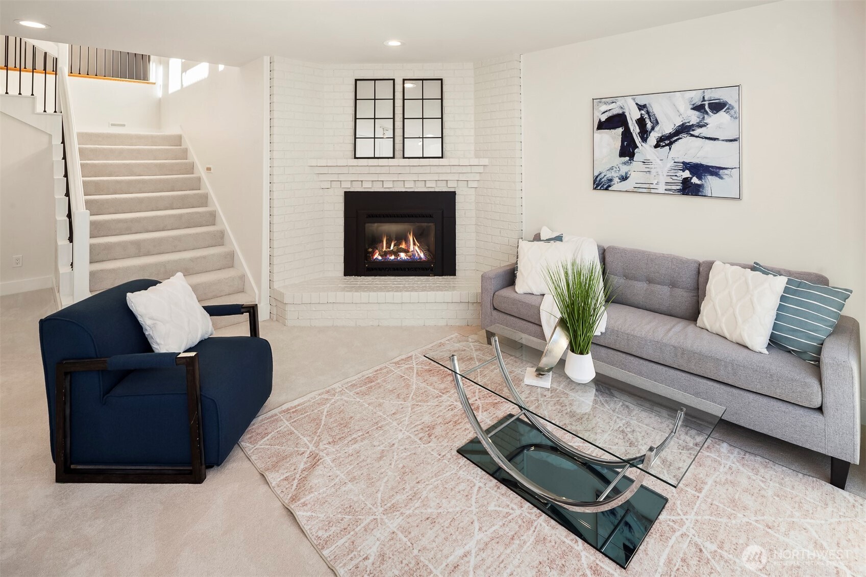 Entertainment lounge