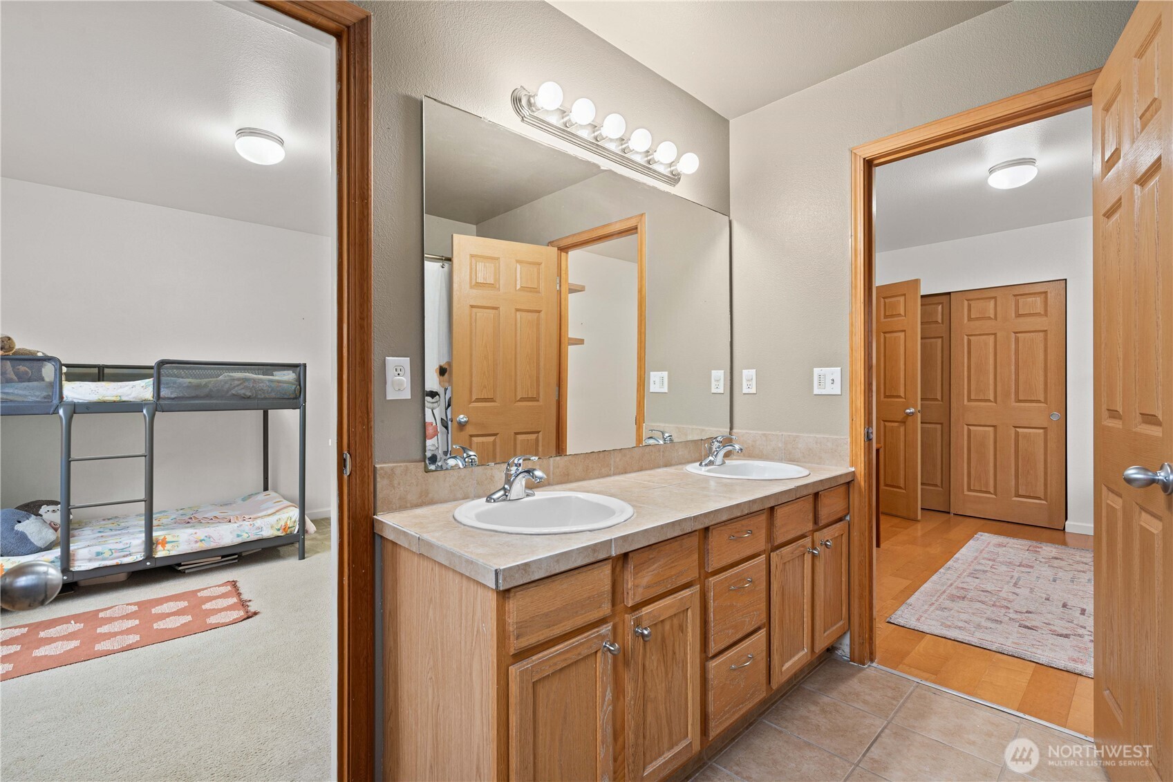 Jack and Jill full bathroom.