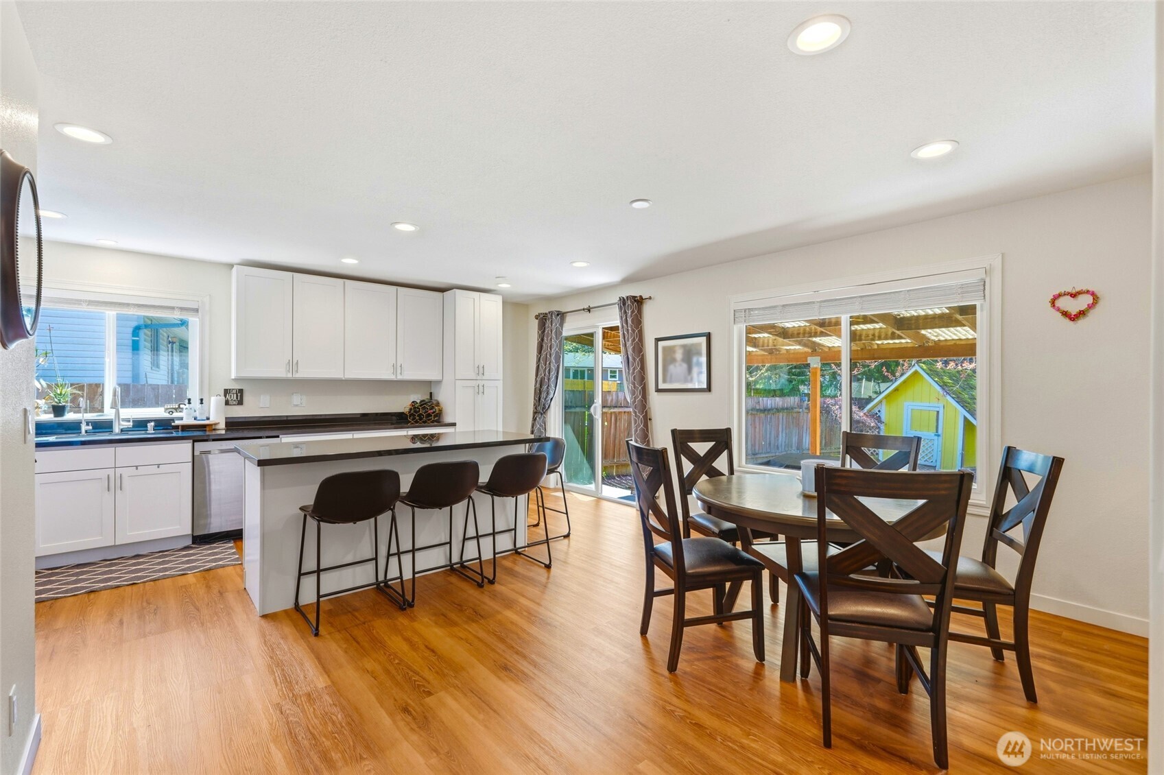 Eat In kitchen dining area