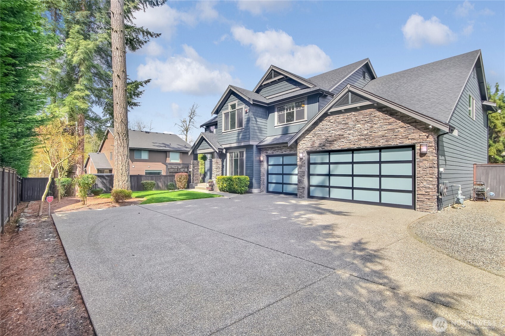 Boat/RV parking! New exterior/interior paint.