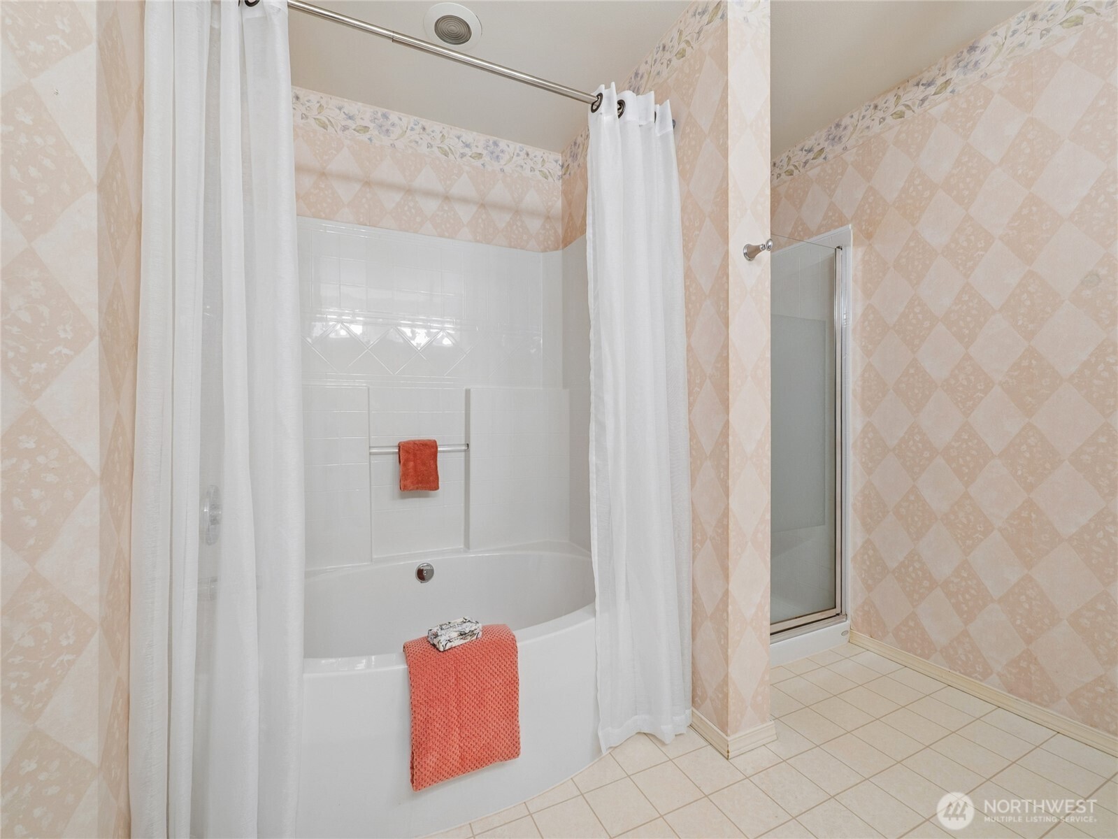 - And two showers to choose from!