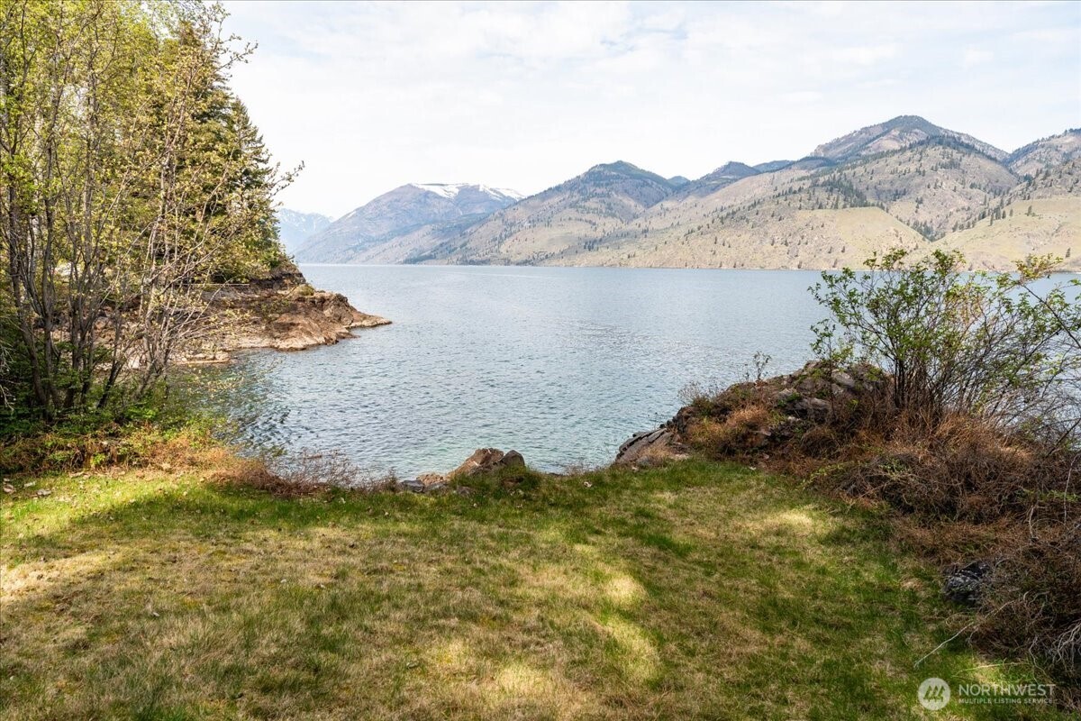 Community waterfront area