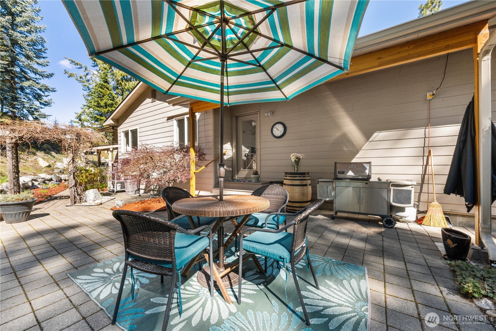 Patio of upper entry