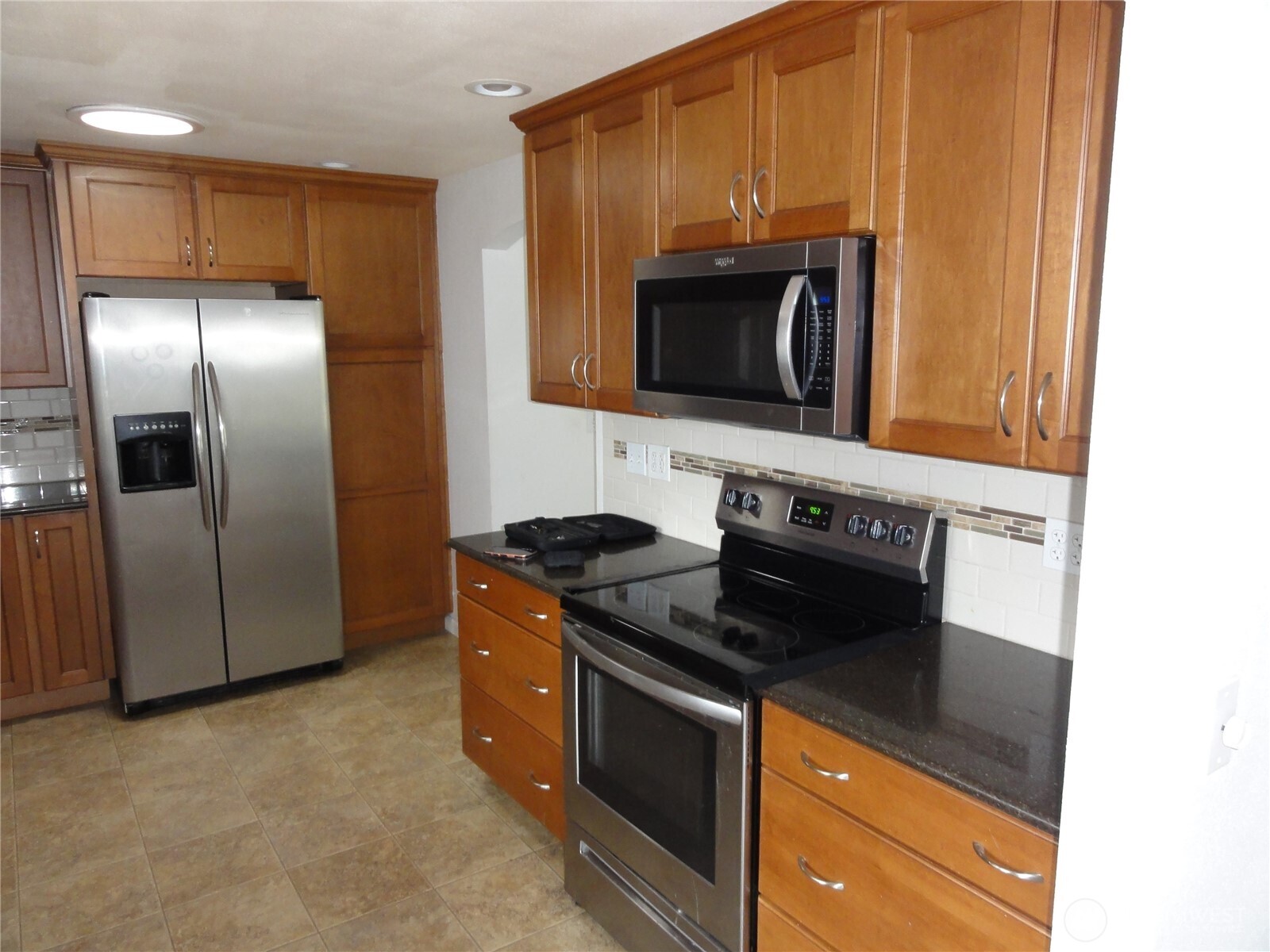 More of the kitchen.