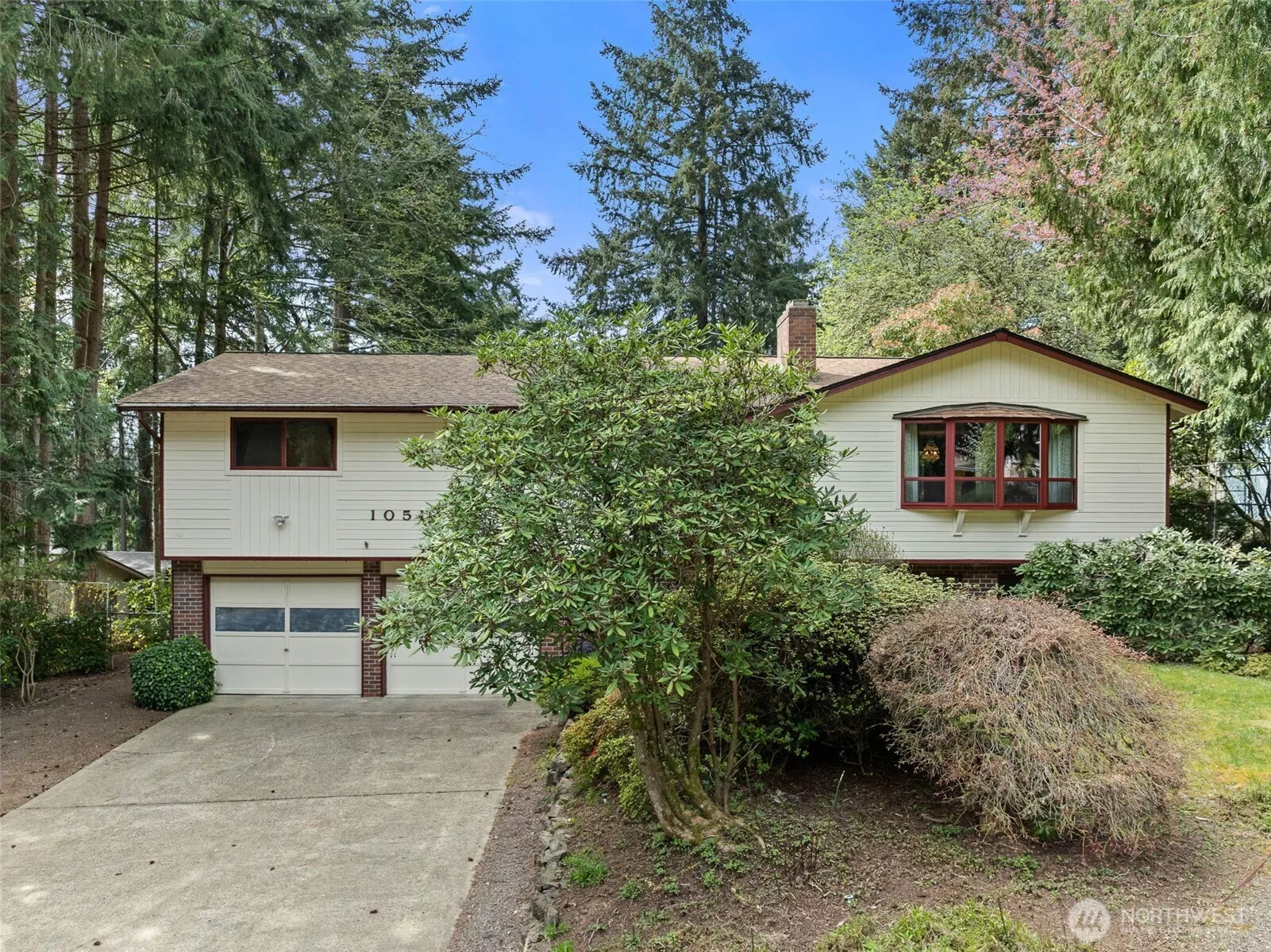 Welcome to 10514 90th Ave SW