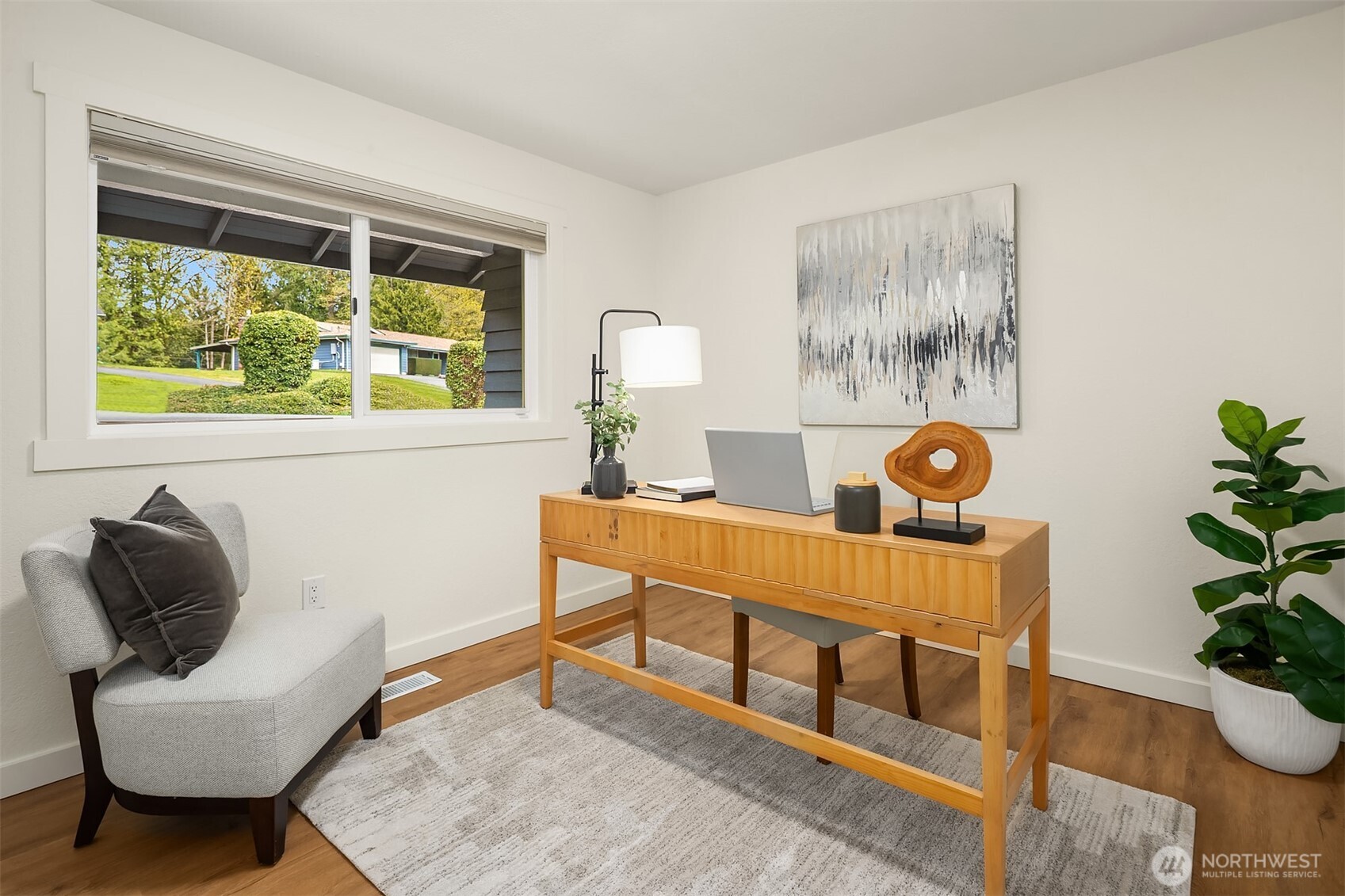 Bedroom on main level with new flooring!