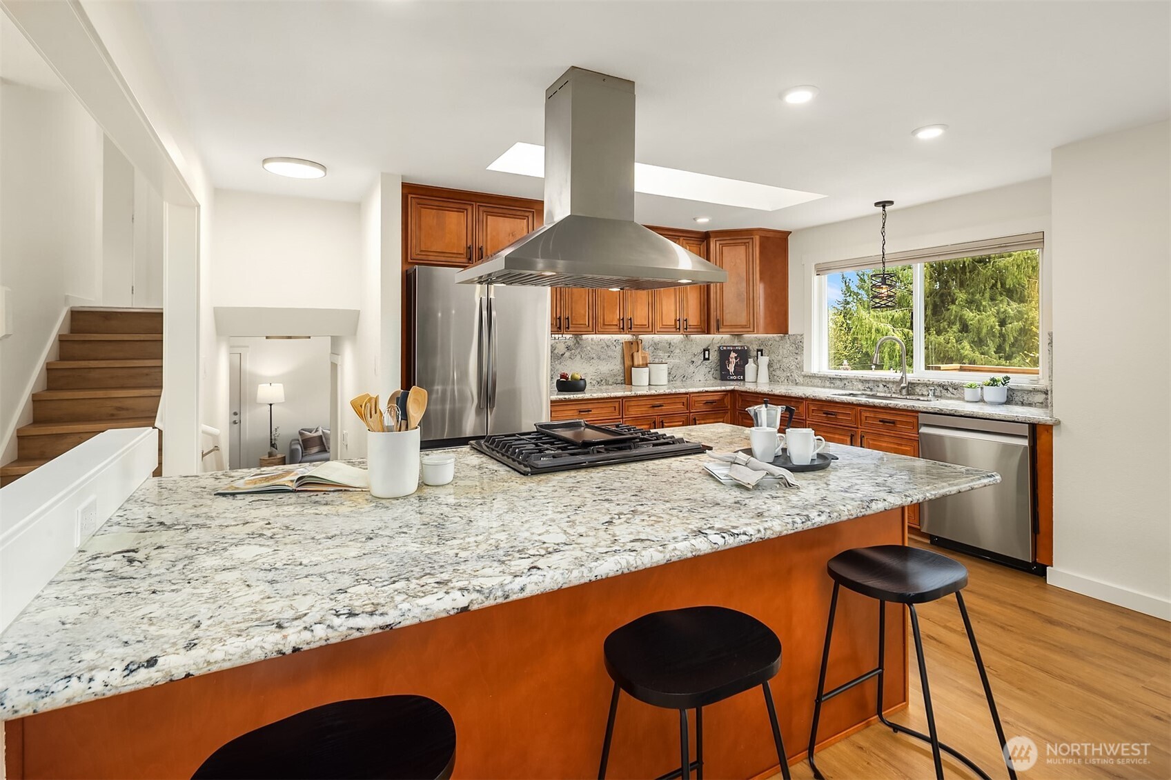 Large island with eating space.