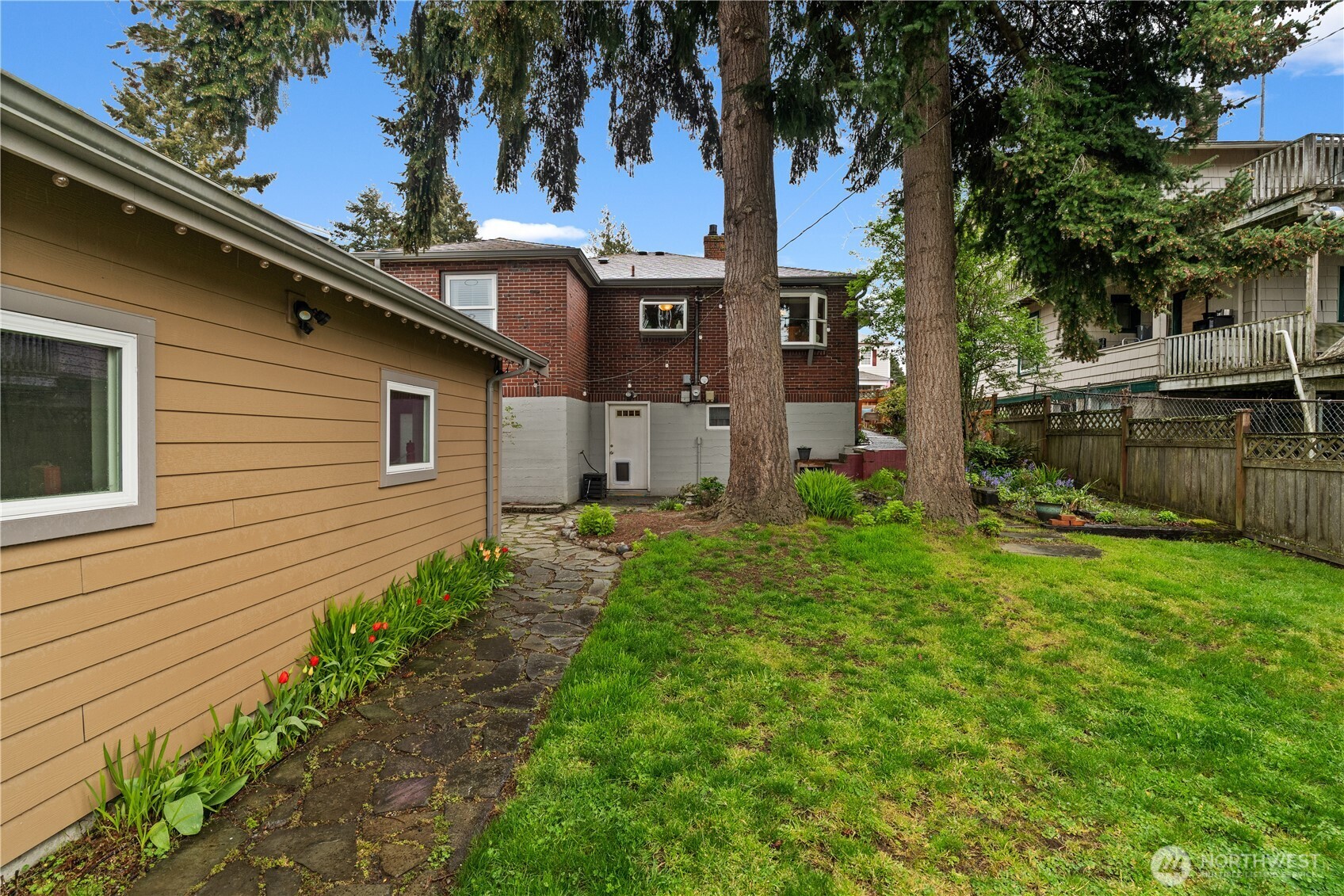 Garage & Home  4116 N Verde Street  Tacoma, WA 98407