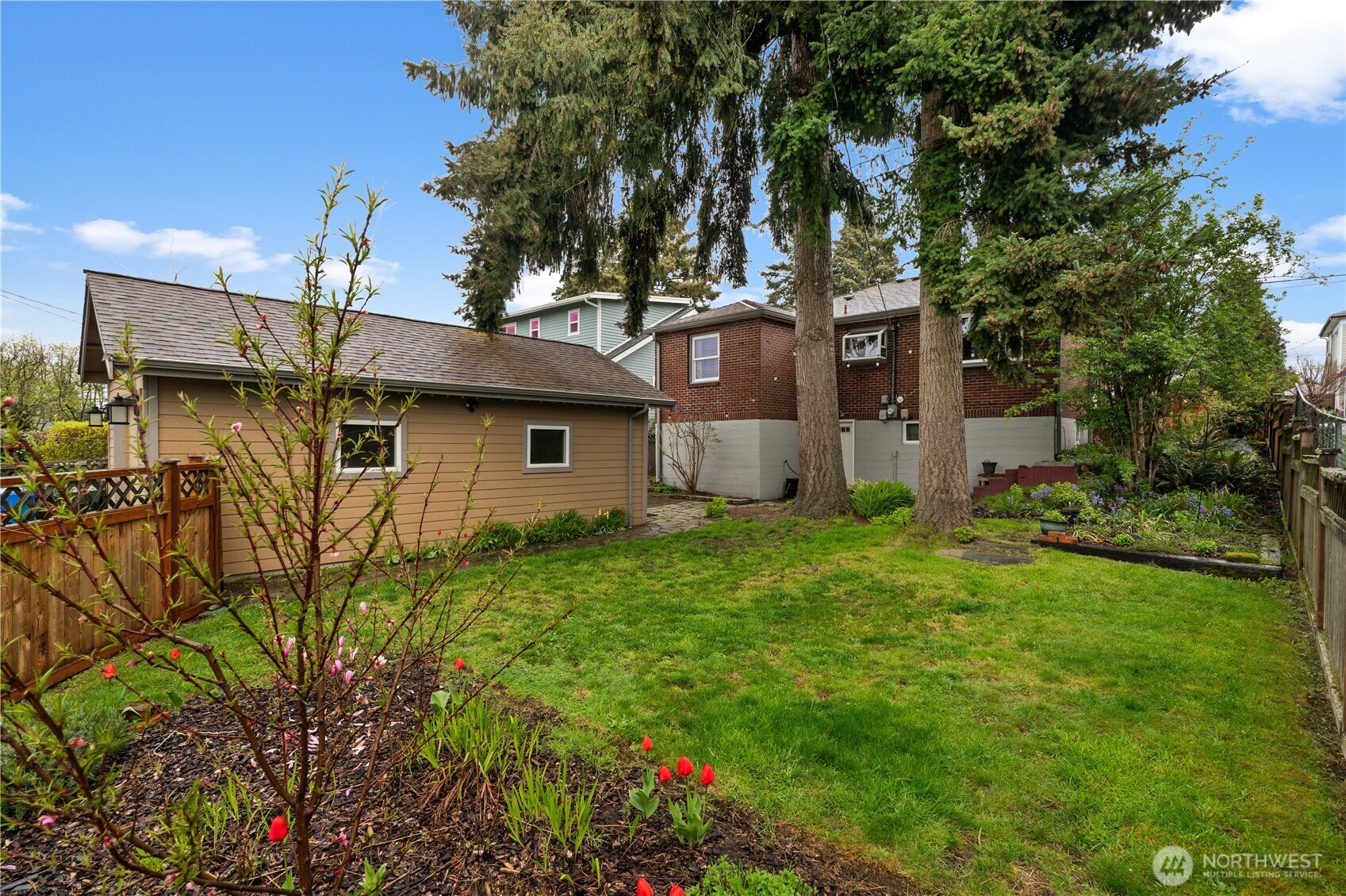 Garage & Home  4116 N Verde Street  Tacoma, WA 98407