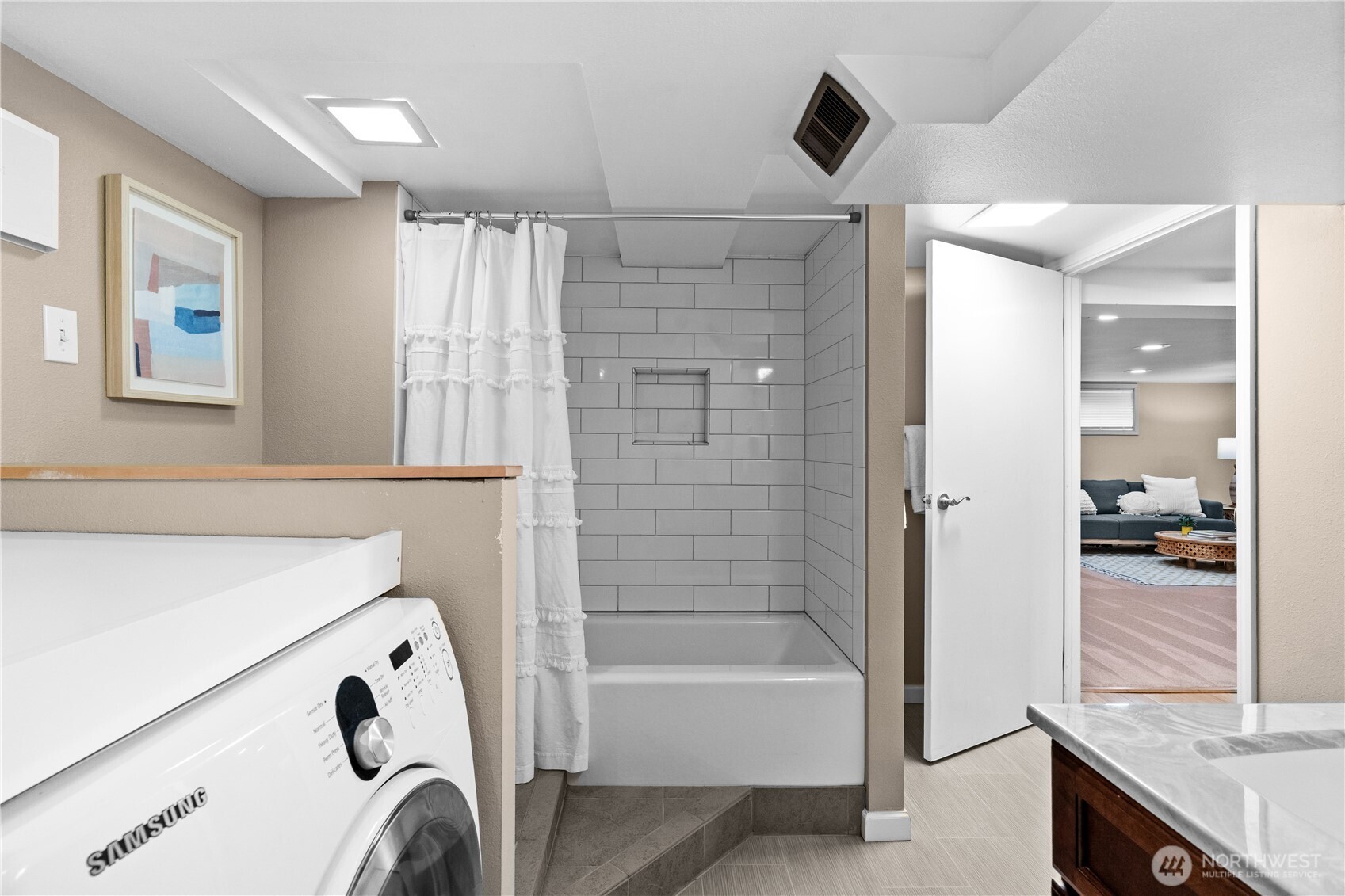 4116 N Verde Street  Tacoma, WA 98407