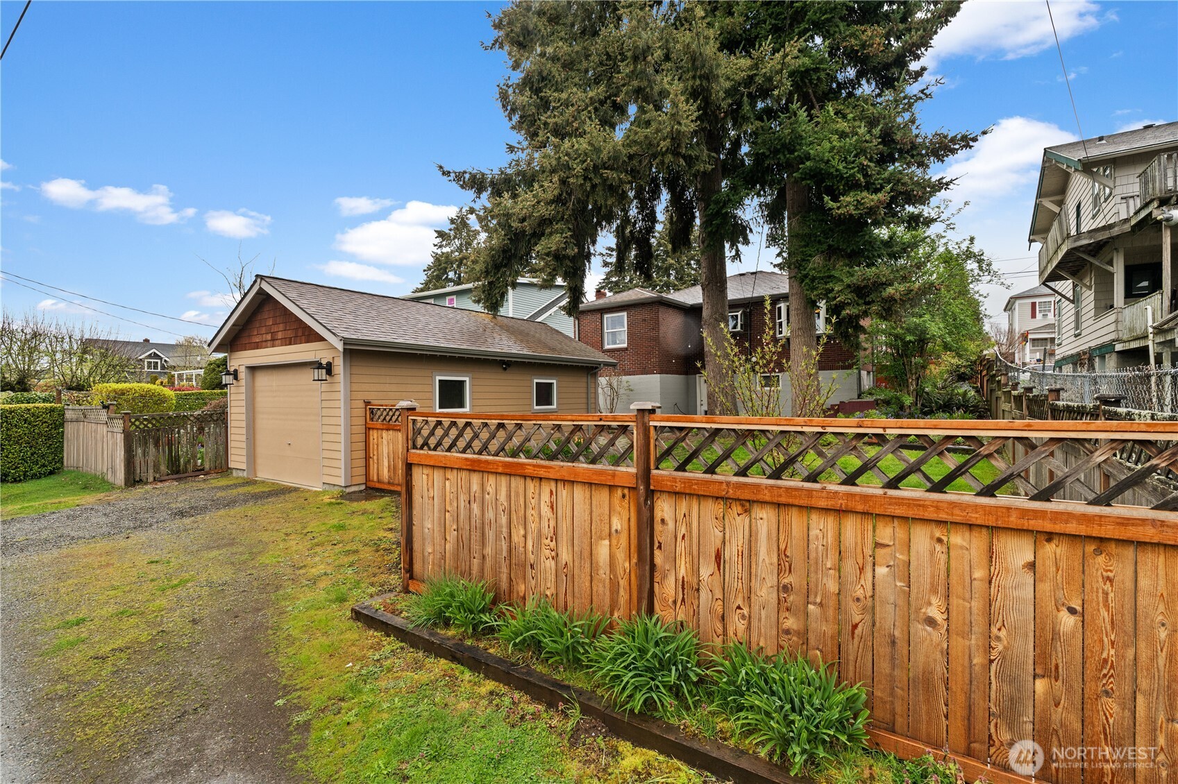 Alley View  4116 N Verde Street  Tacoma, WA 98407