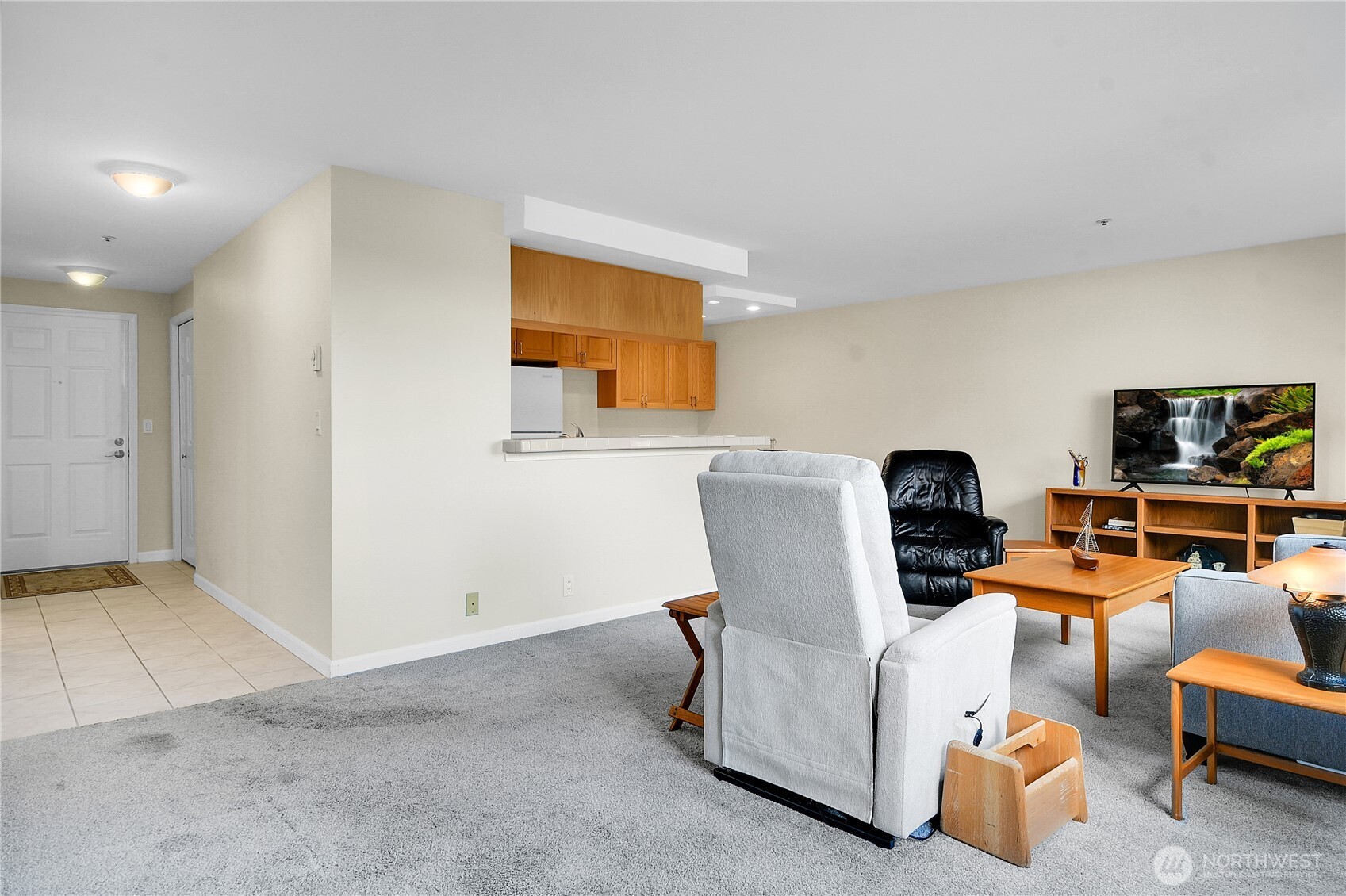 View of livingroom from the deck door