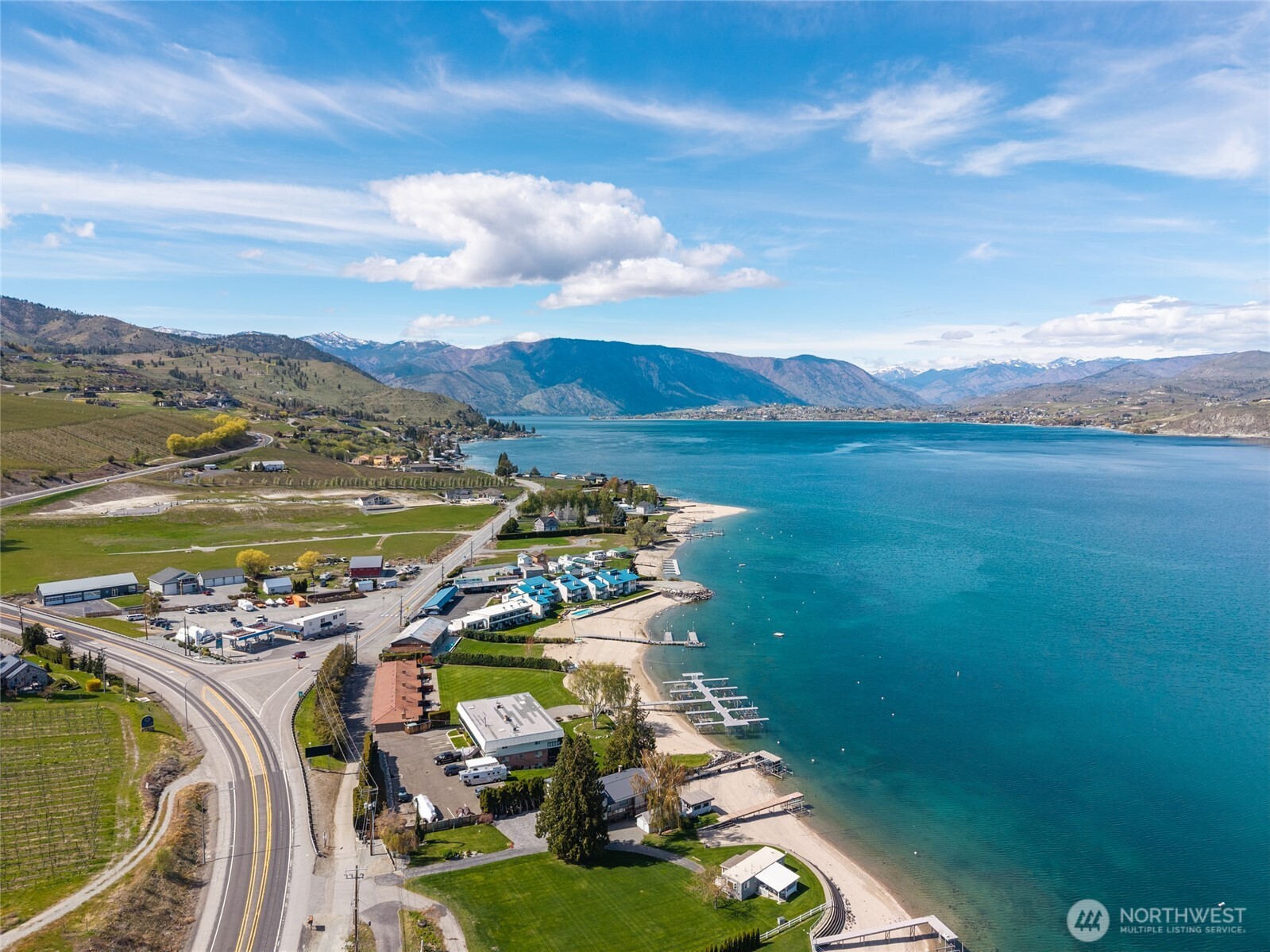 Close to wineries and Pat & Mike's