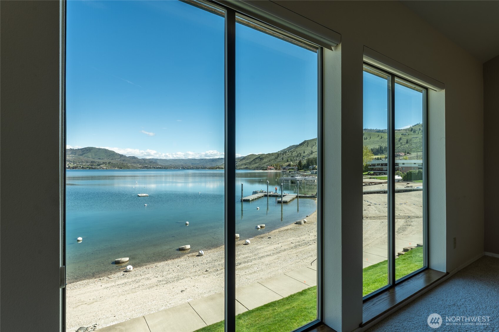 Water comes all the up to the bulkhead in the summer