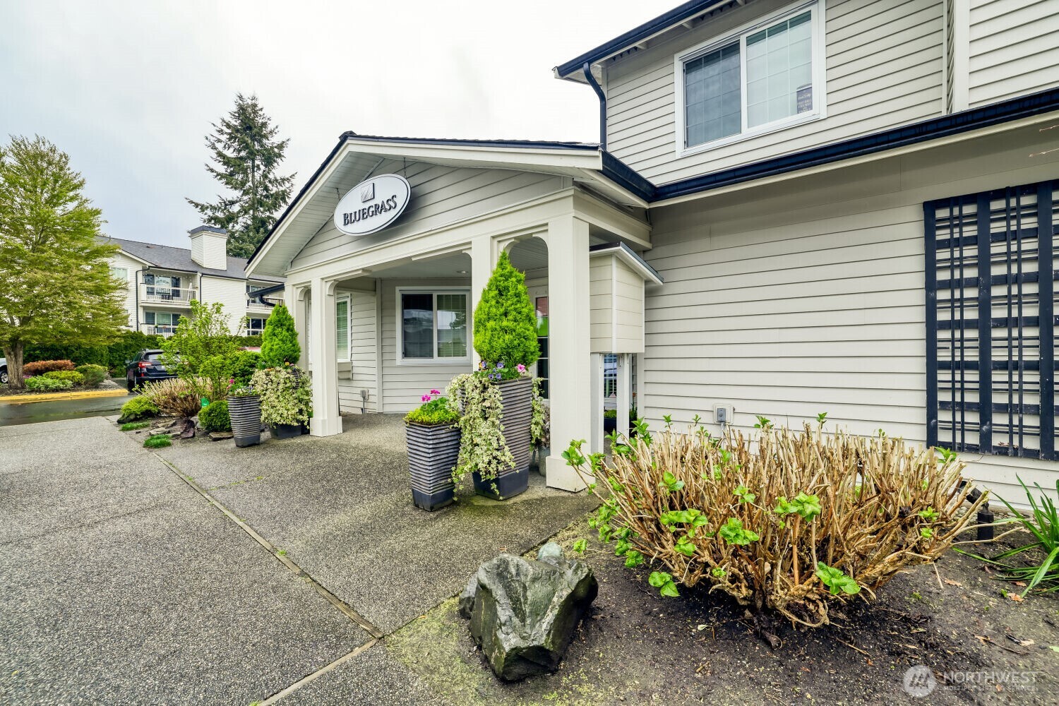Clubhouse with game room, exercise rm, pool and hot tub