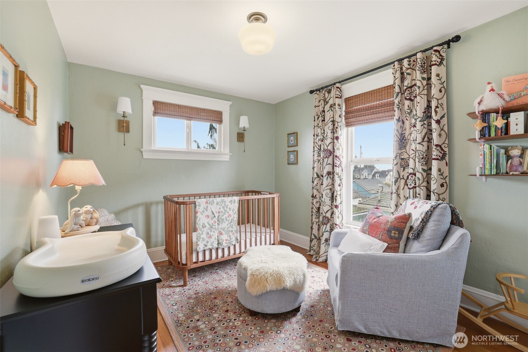 A light-filled space designed for life’s next chapter.