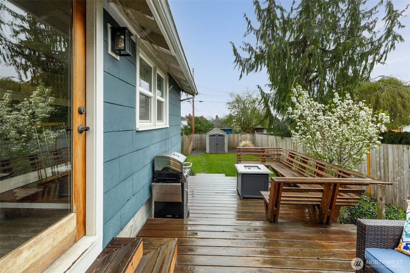 Easy to move from the kitchen to outdoors for dinners outside.