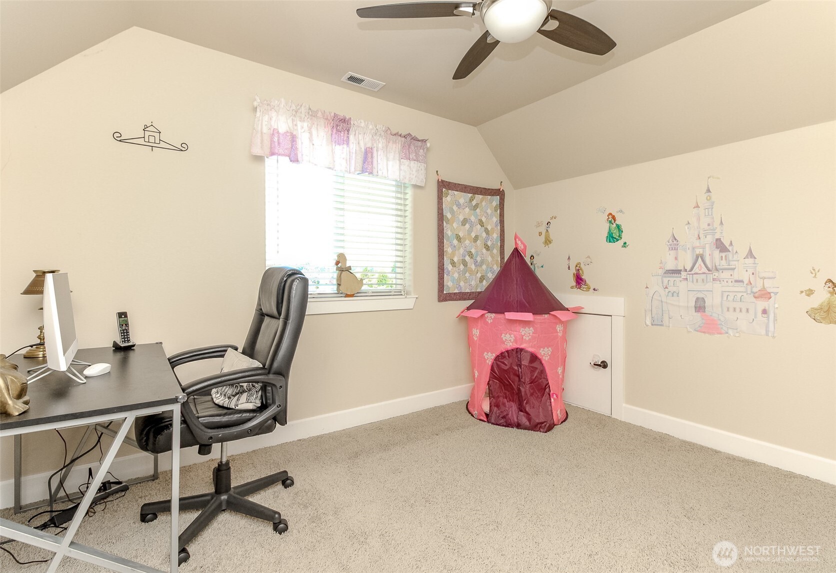 Photo from previous listing when Seller occupied.