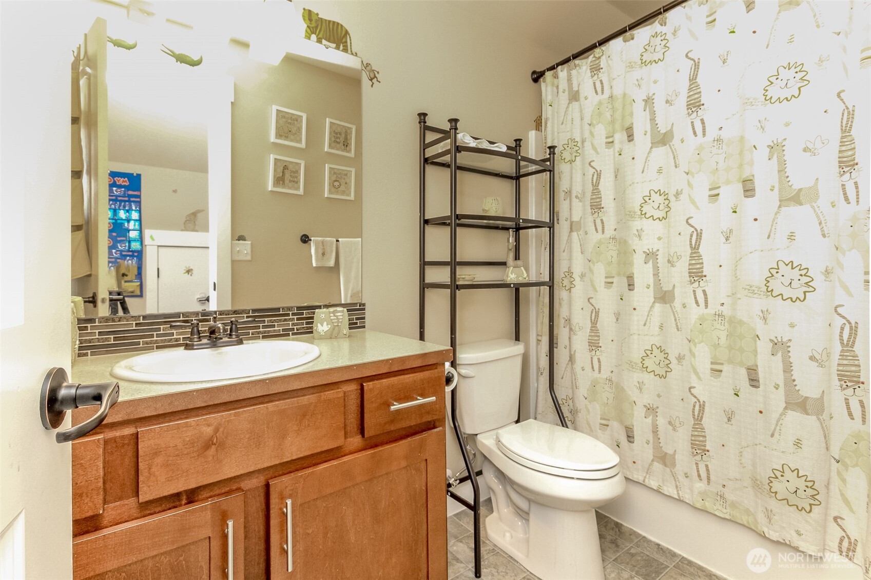 Photo from previous listing when Seller occupied.