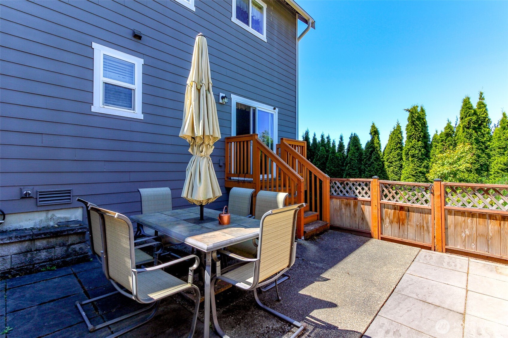 Photo from previous listing when Seller occupied.