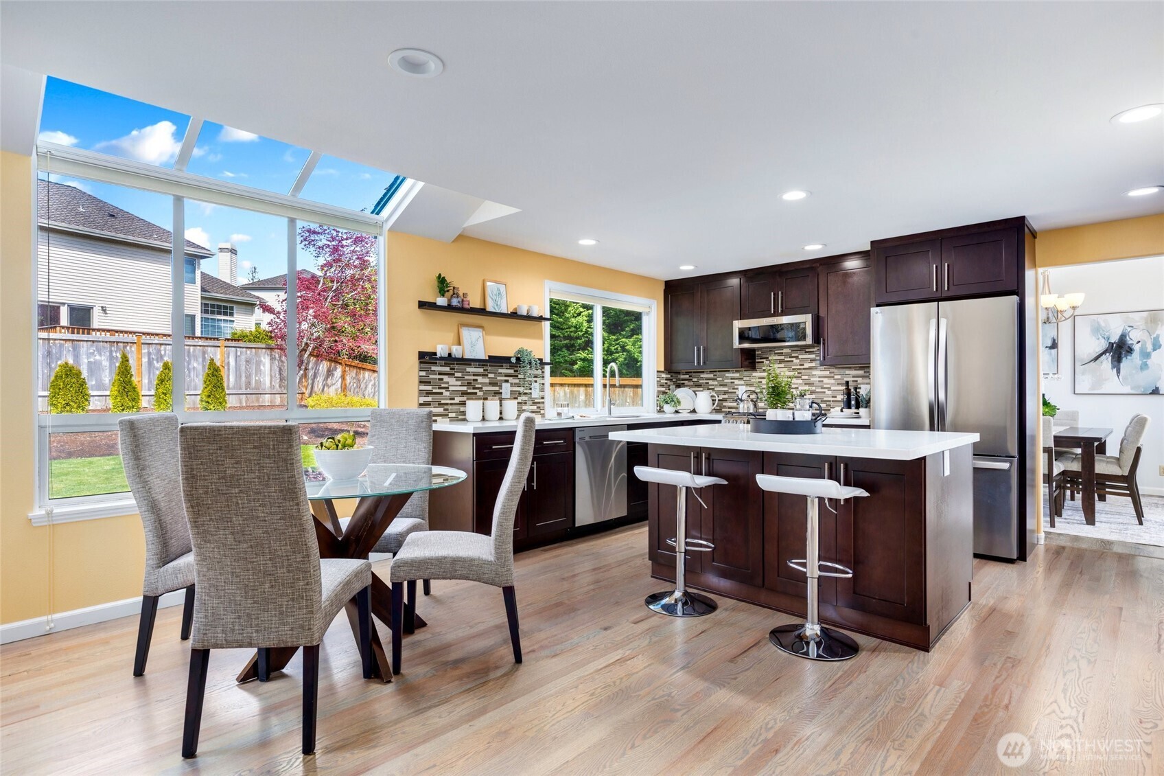 more great natural lighting - very important here in the Pacific Northwest.