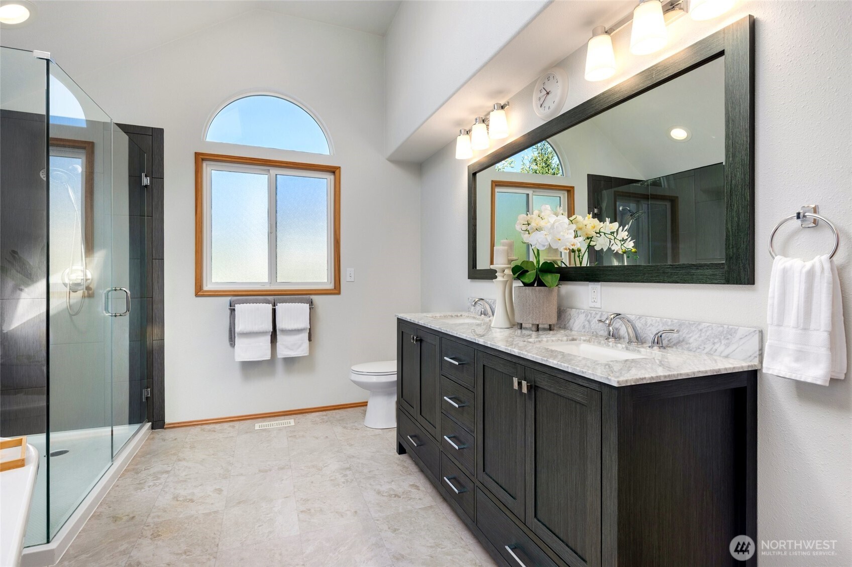 large new real wood vanity w/ quartz and compression