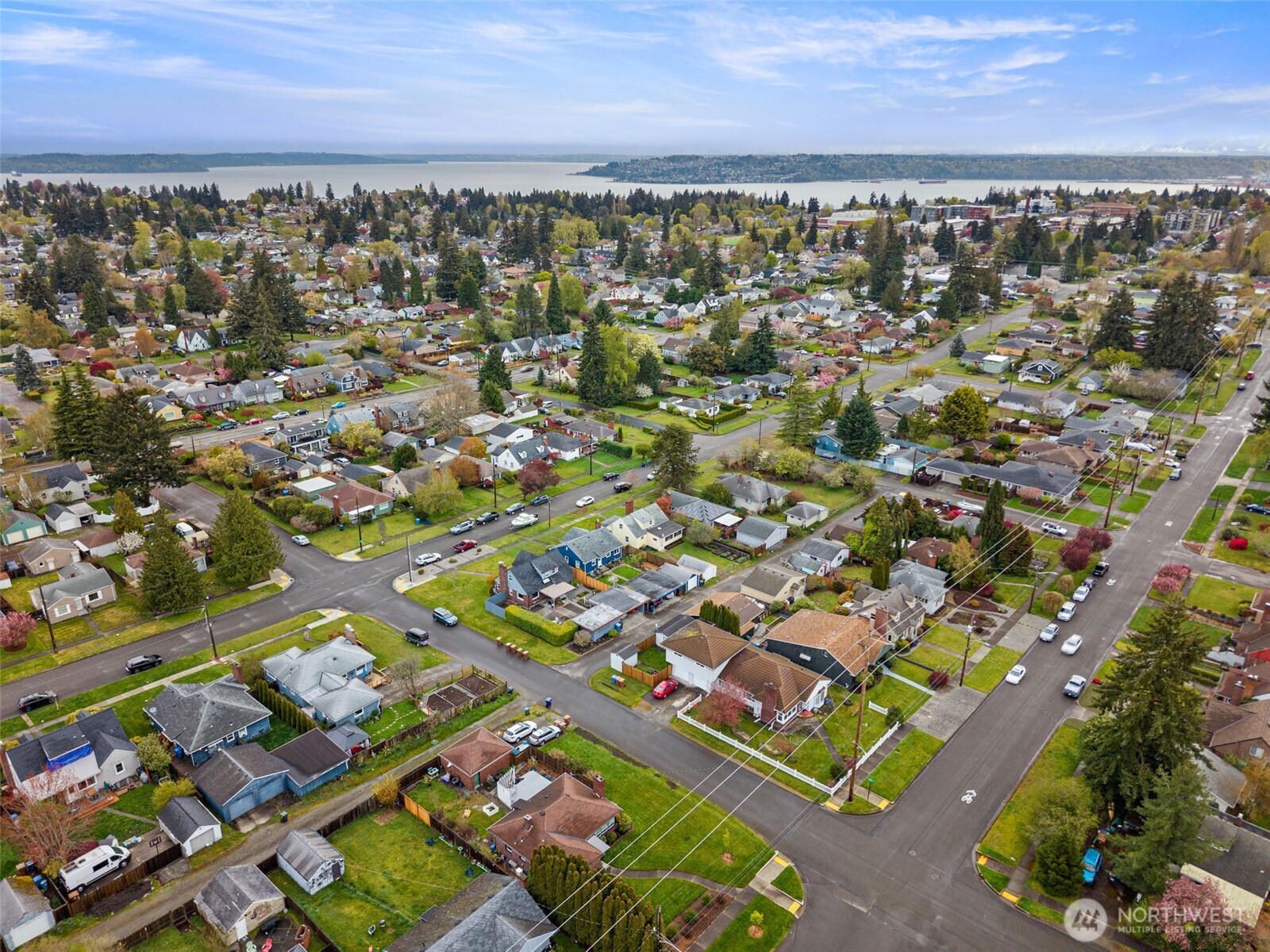 Located just 0.5 miles from Proctor.