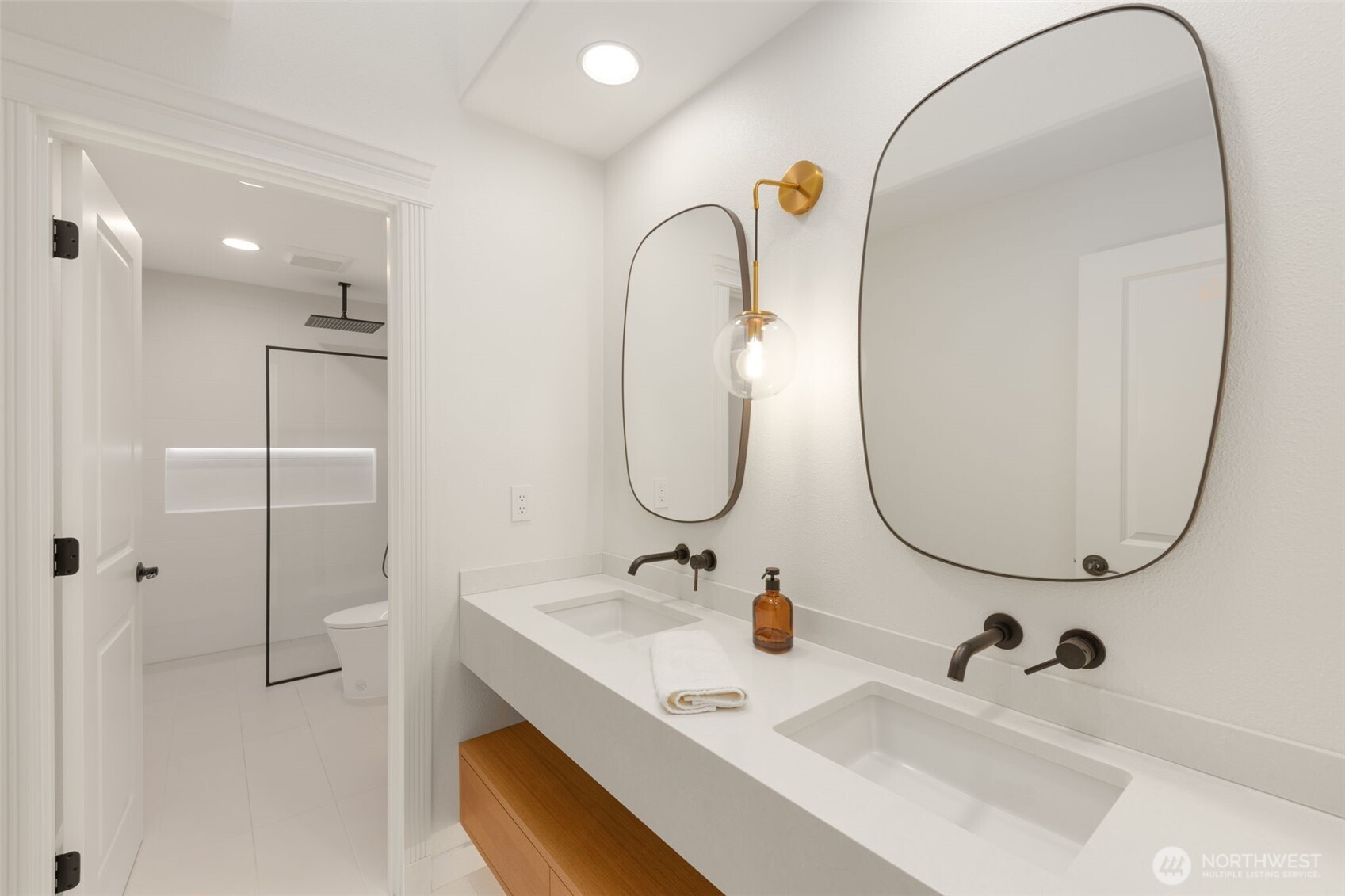Upstairs Bathroom