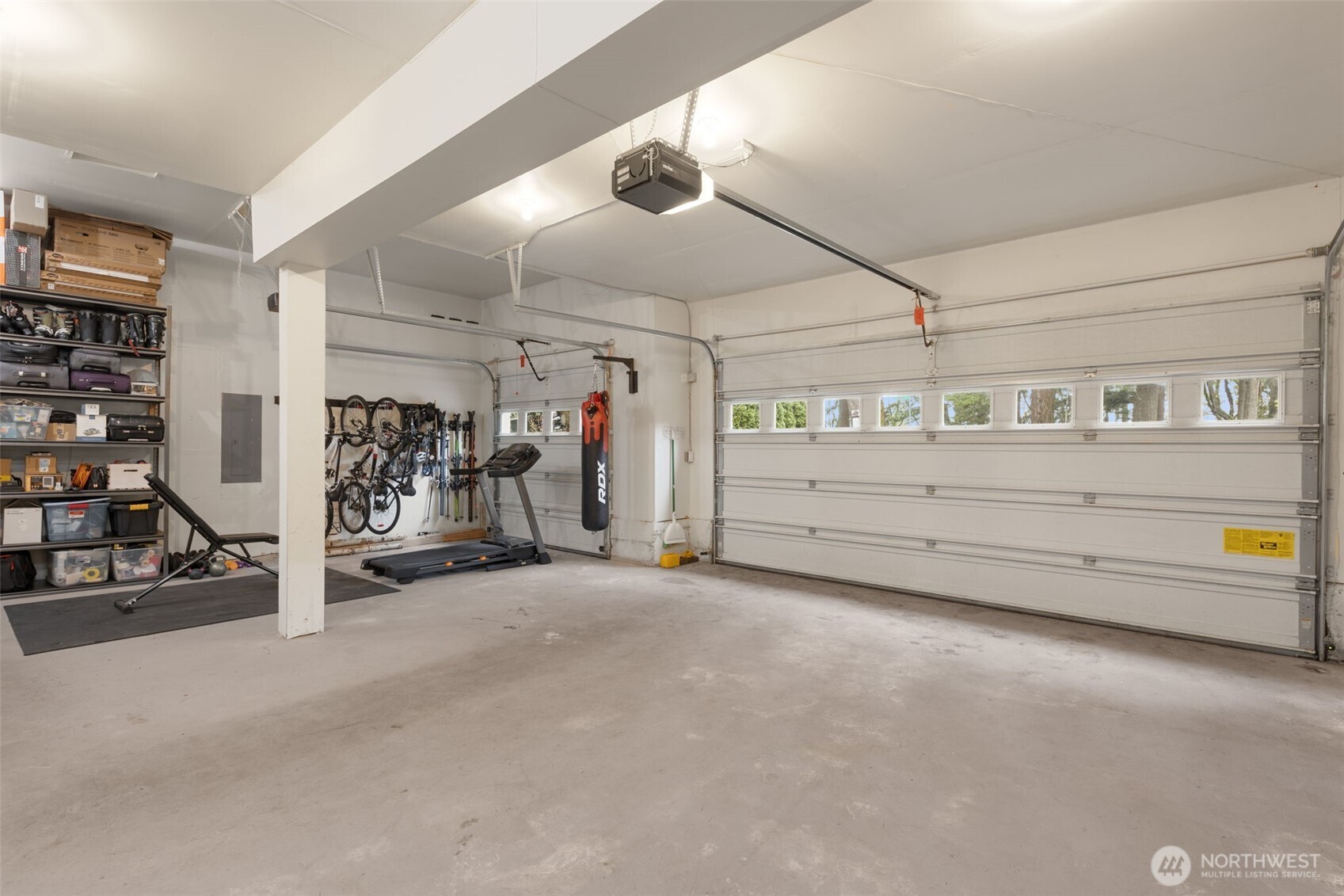 3 car garage
