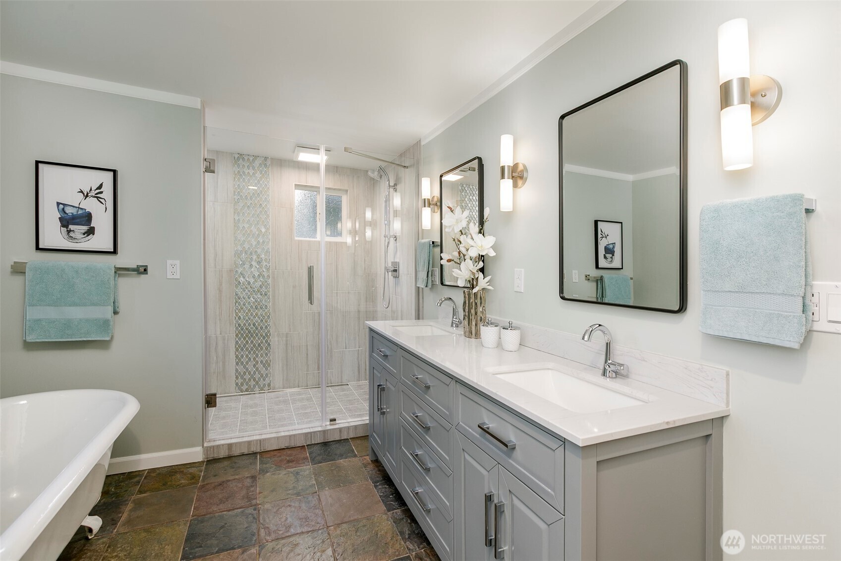 Updated Primary Bathroom