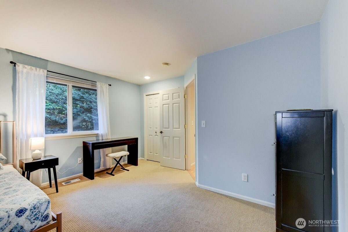 Bedroom #2 opposite view