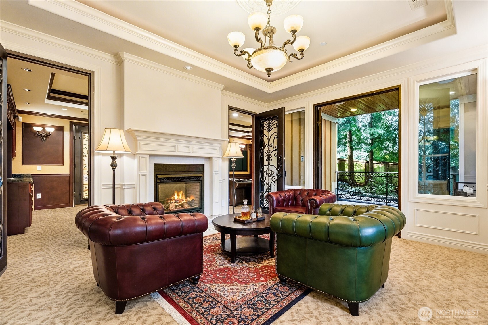 Sitting room off media room