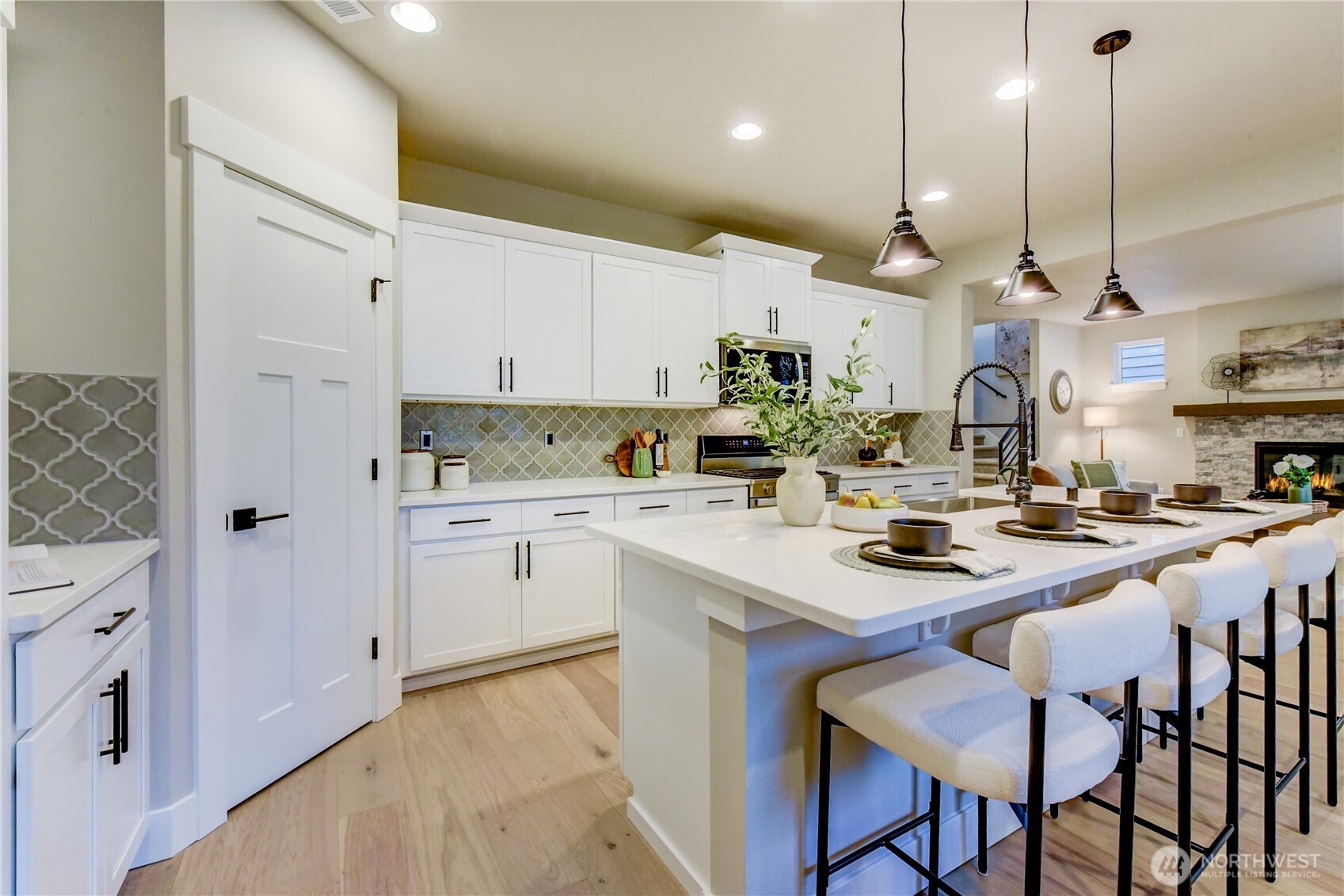 photos of completed 2368 on Lot 8