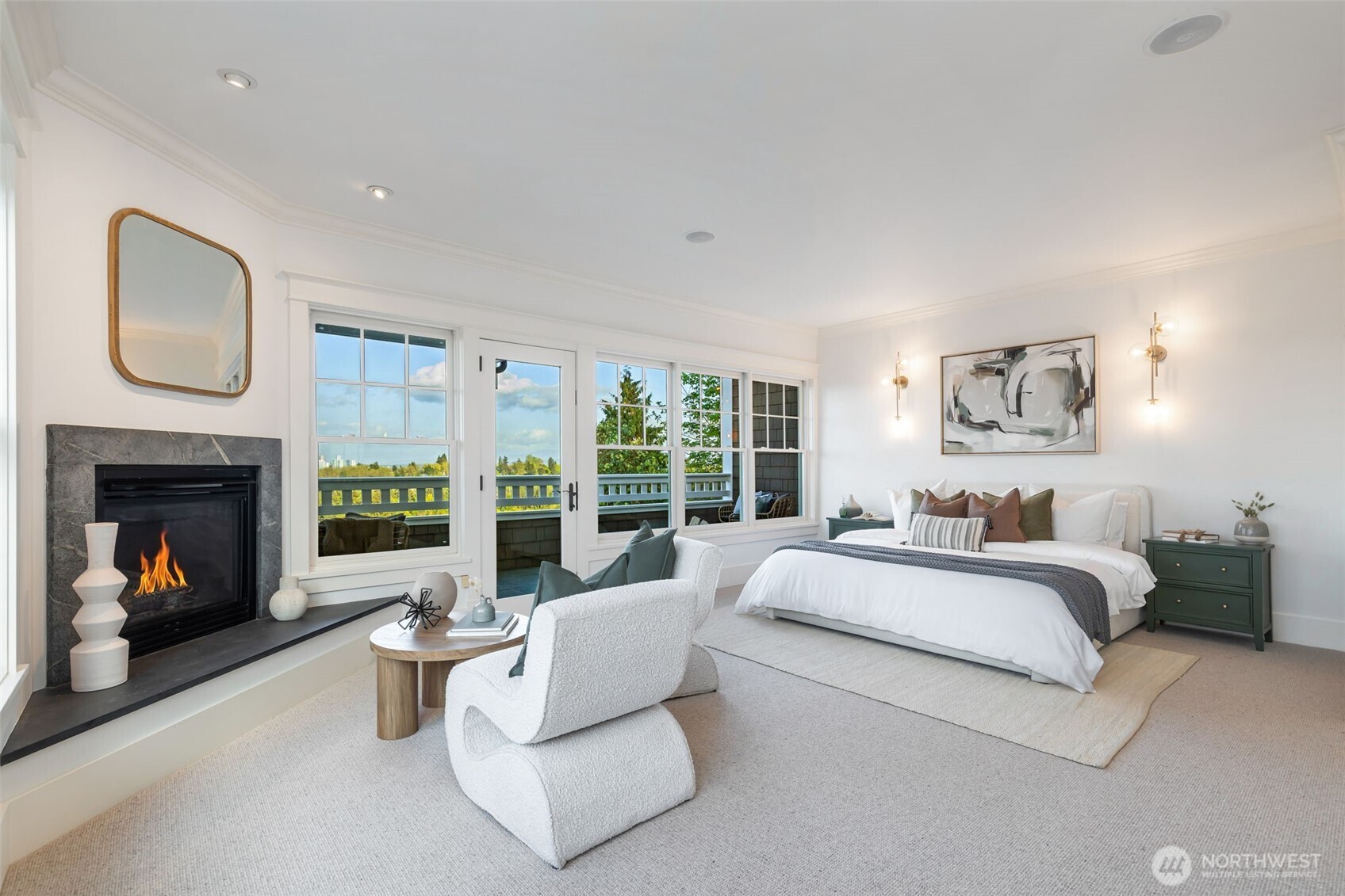 High quality finishes grace the full bathroom upstairs.