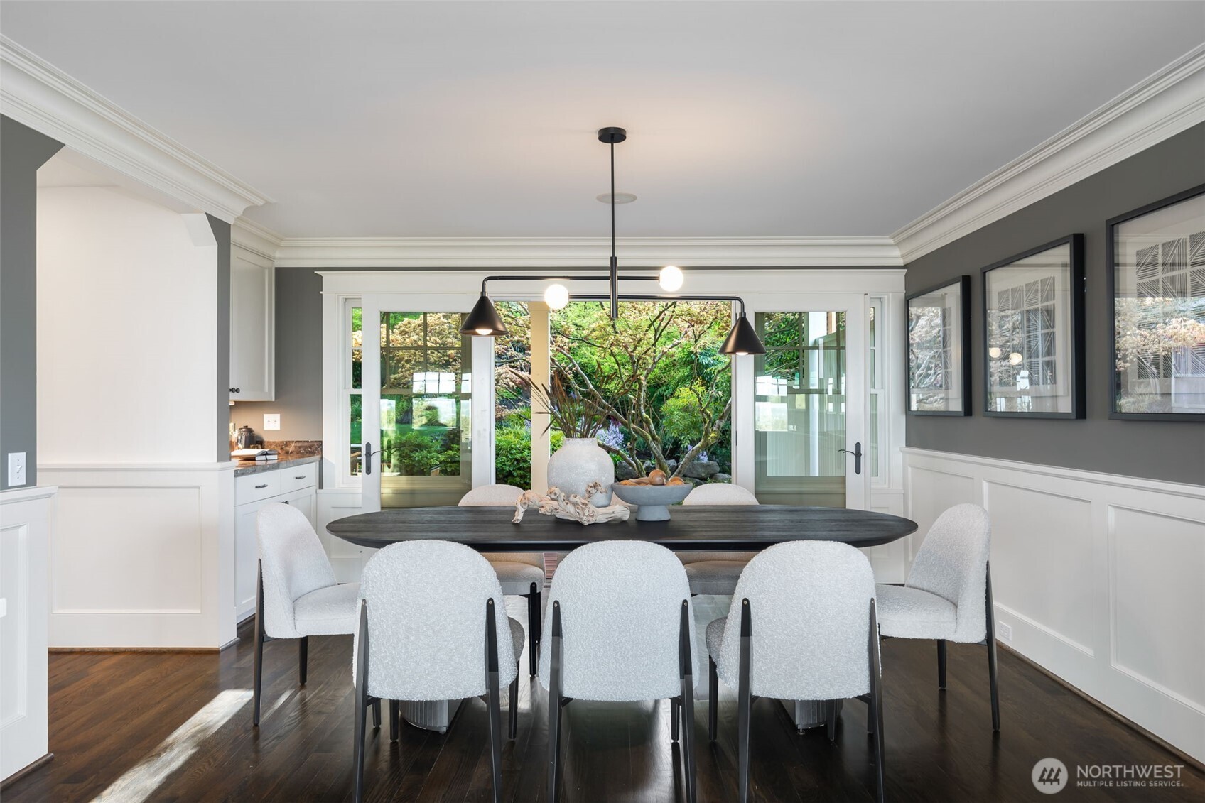 This circular floor plan includes a powder room and plenty of storage.