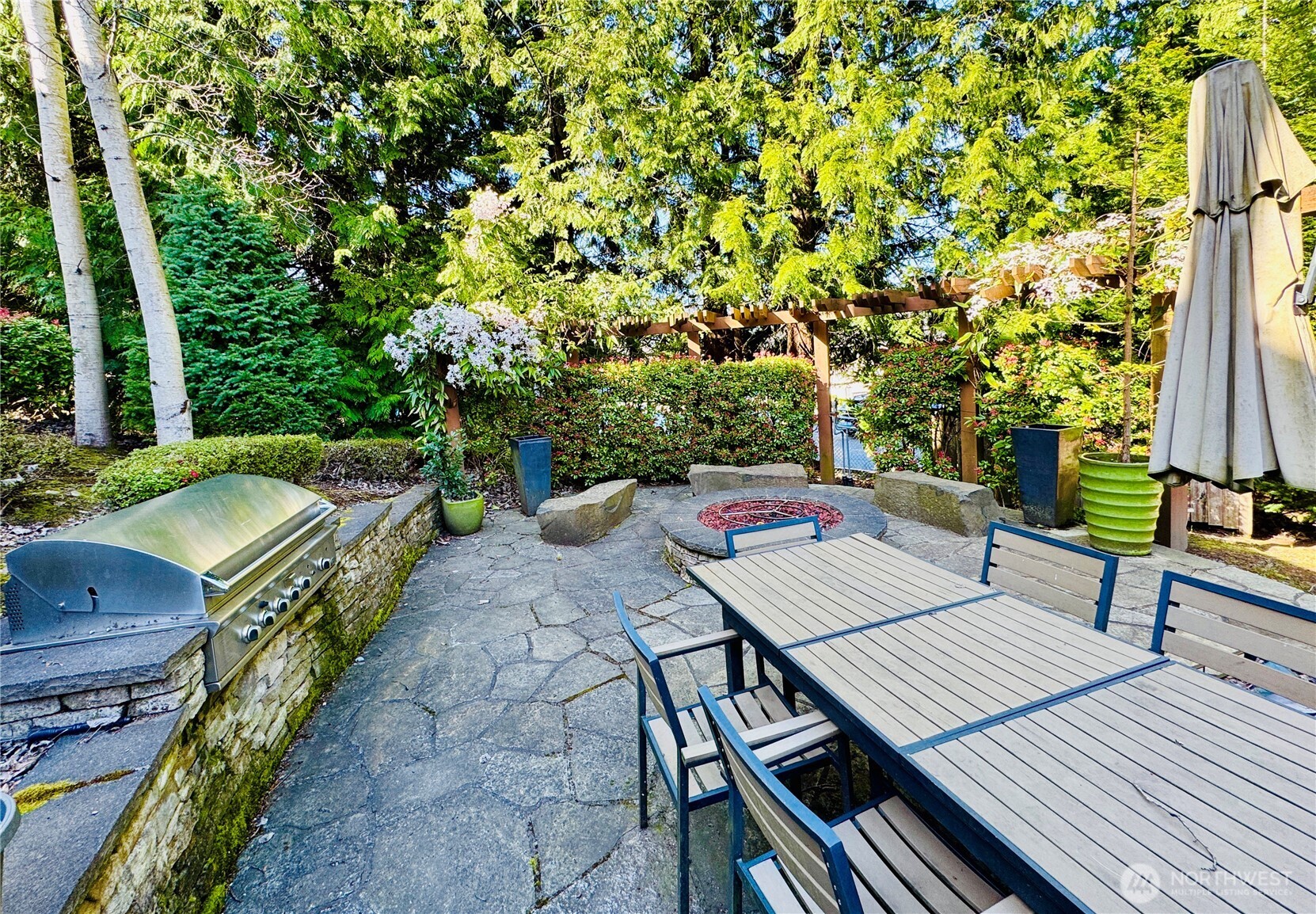 Clubhouse outdoor space