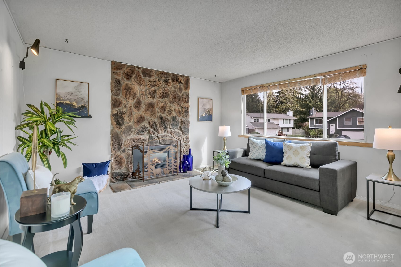 Living room, gas fireplace