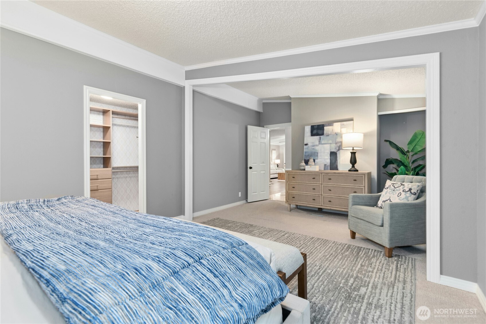 So much space for reading, or watching tv!