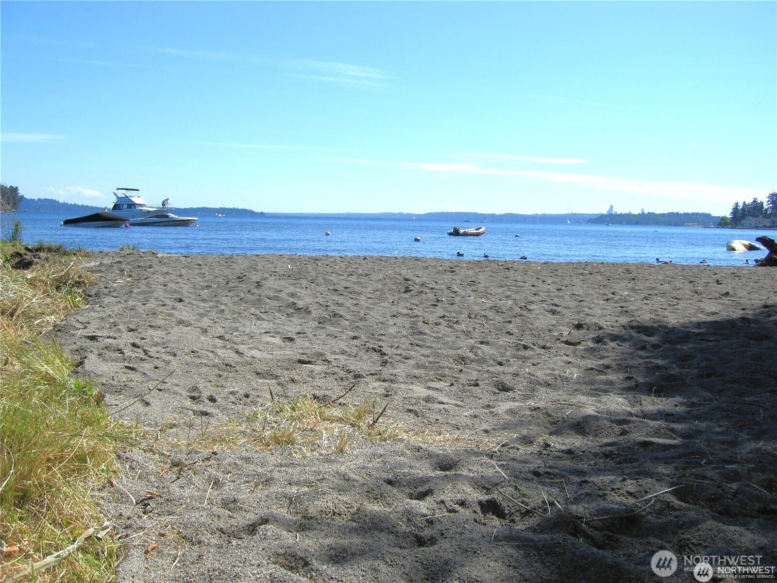 DEEDED Lake Washington waterfront BEACH only for this neighborhood!