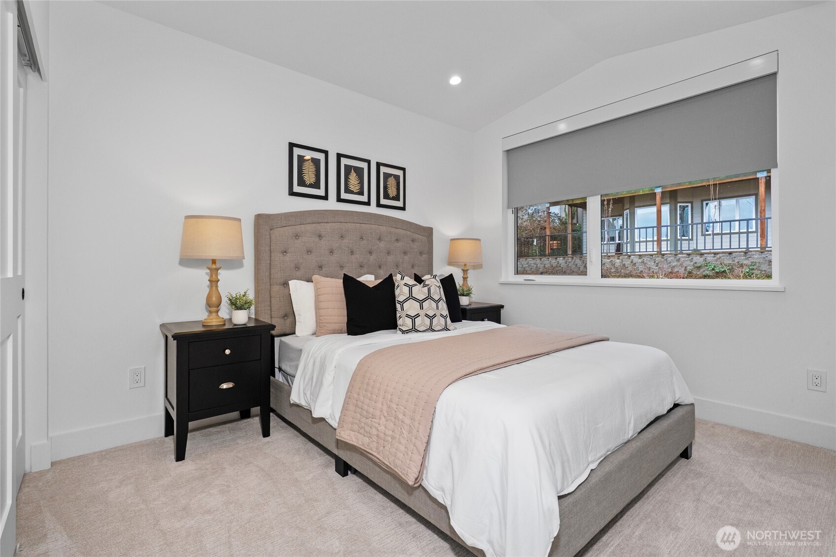 2nd bedroom upstairs